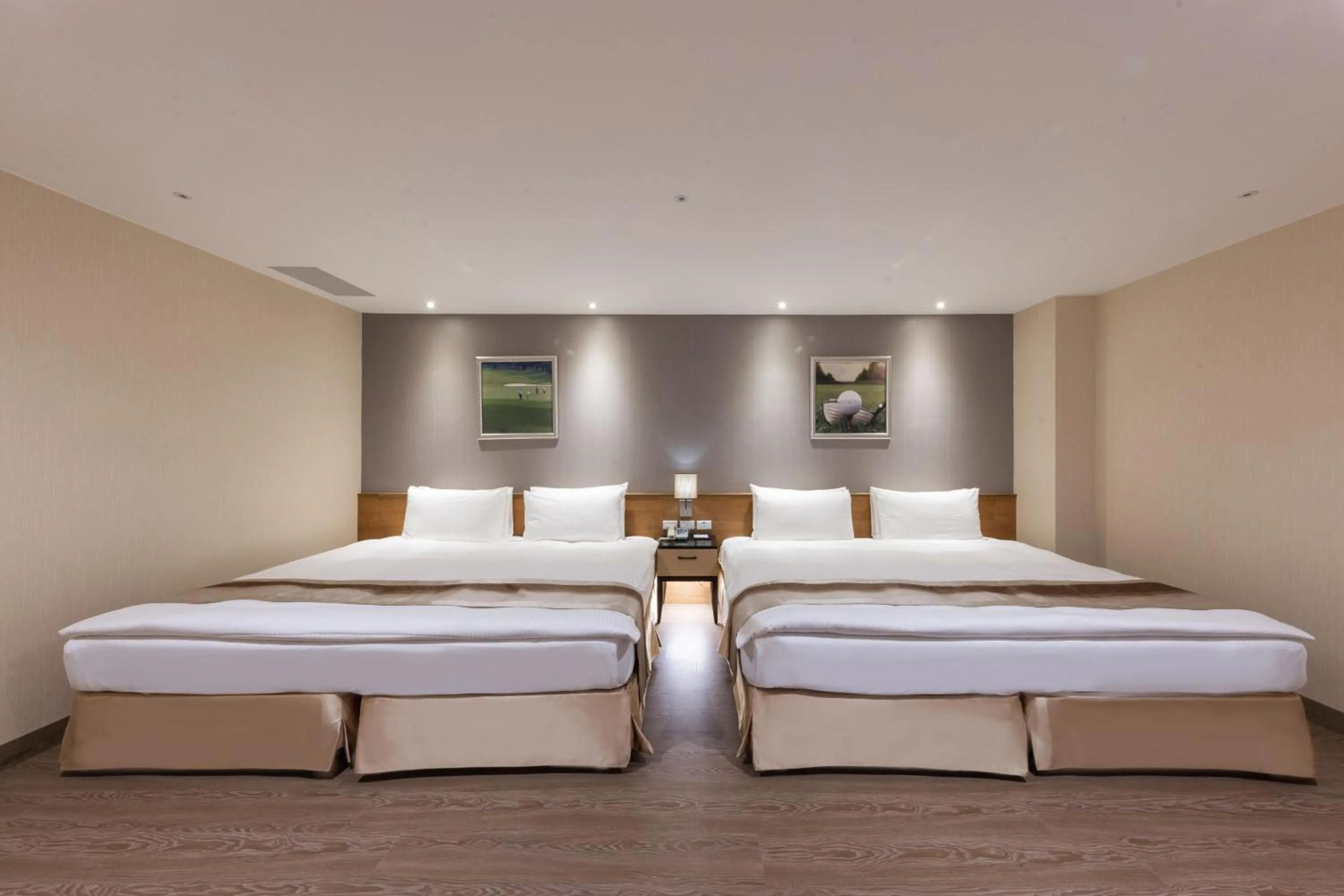 Bed in Taoyuan Yuehua Hotel & Golf Club