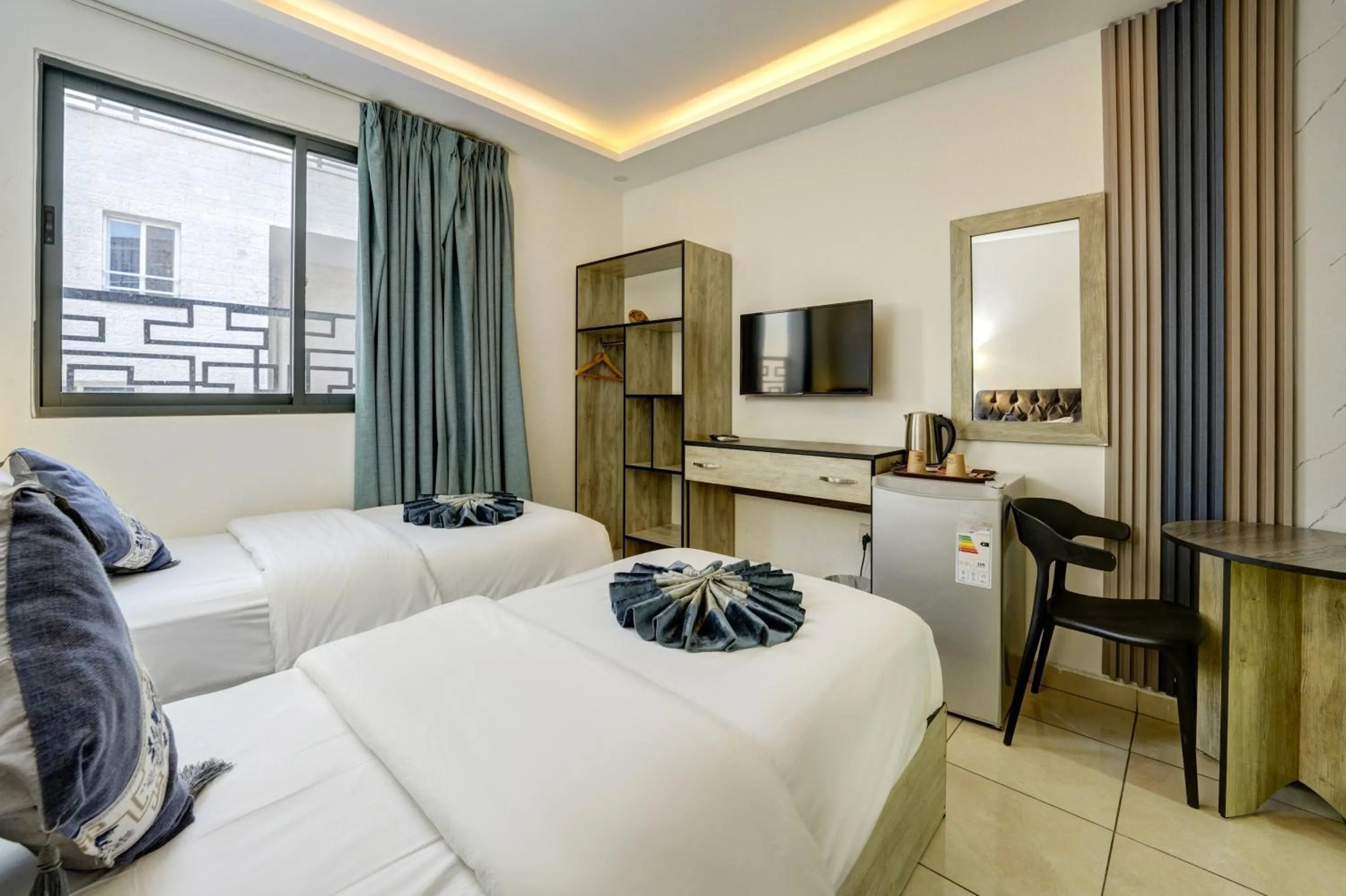 Photo of the whole room in Down Town Hotel