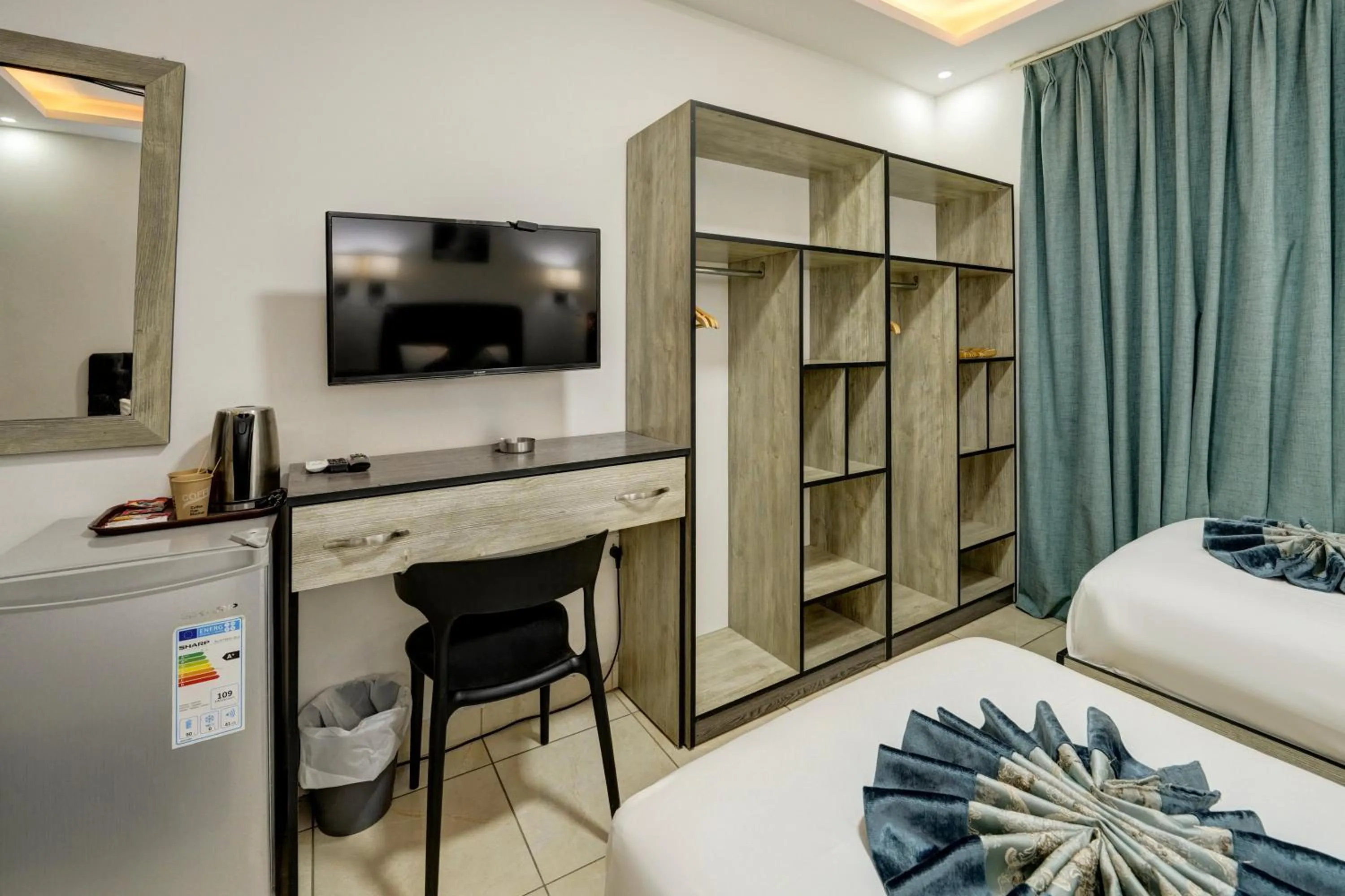 Photo of the whole room in Down Town Hotel