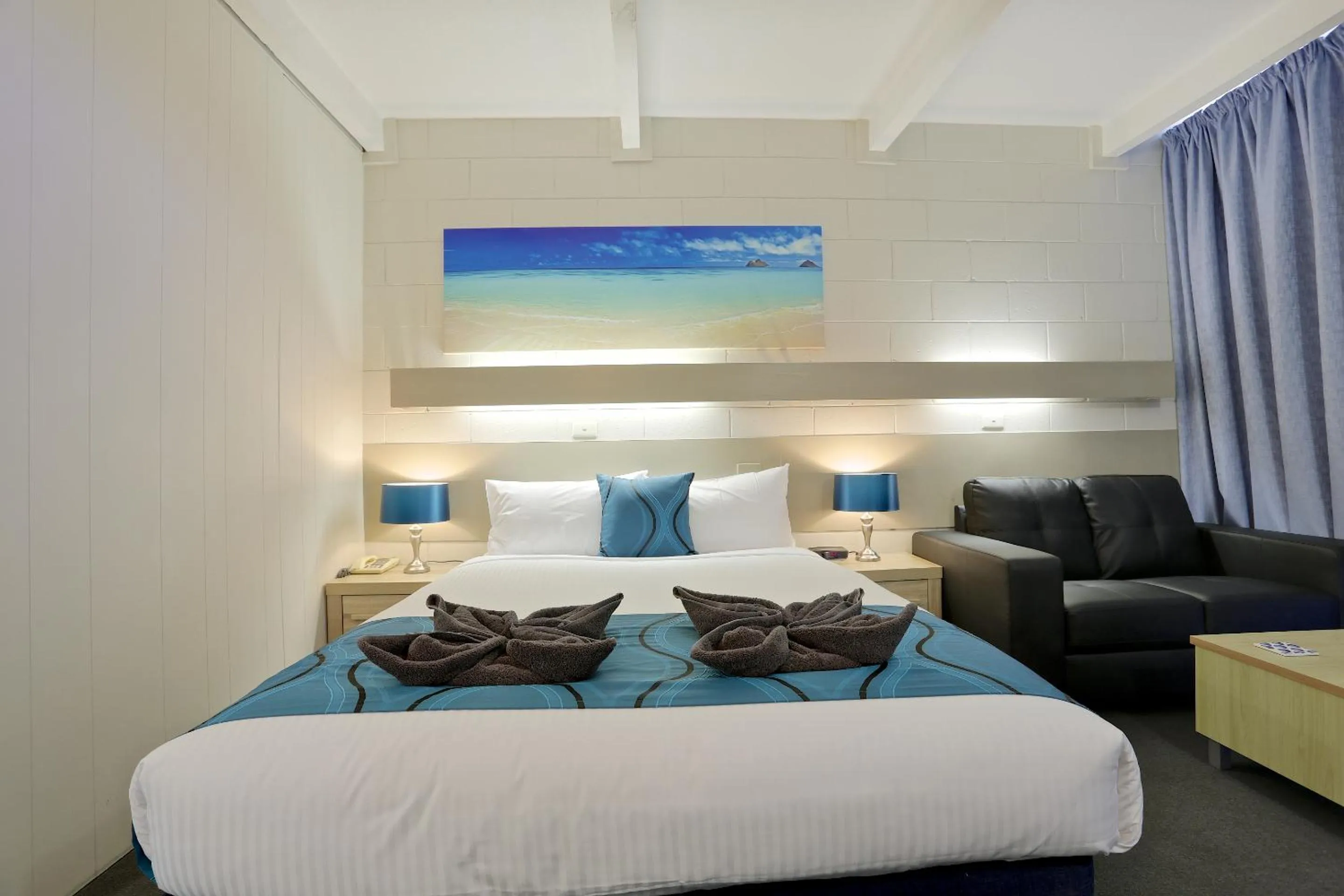 Bed in Castle Creek Motor Inn Euroa