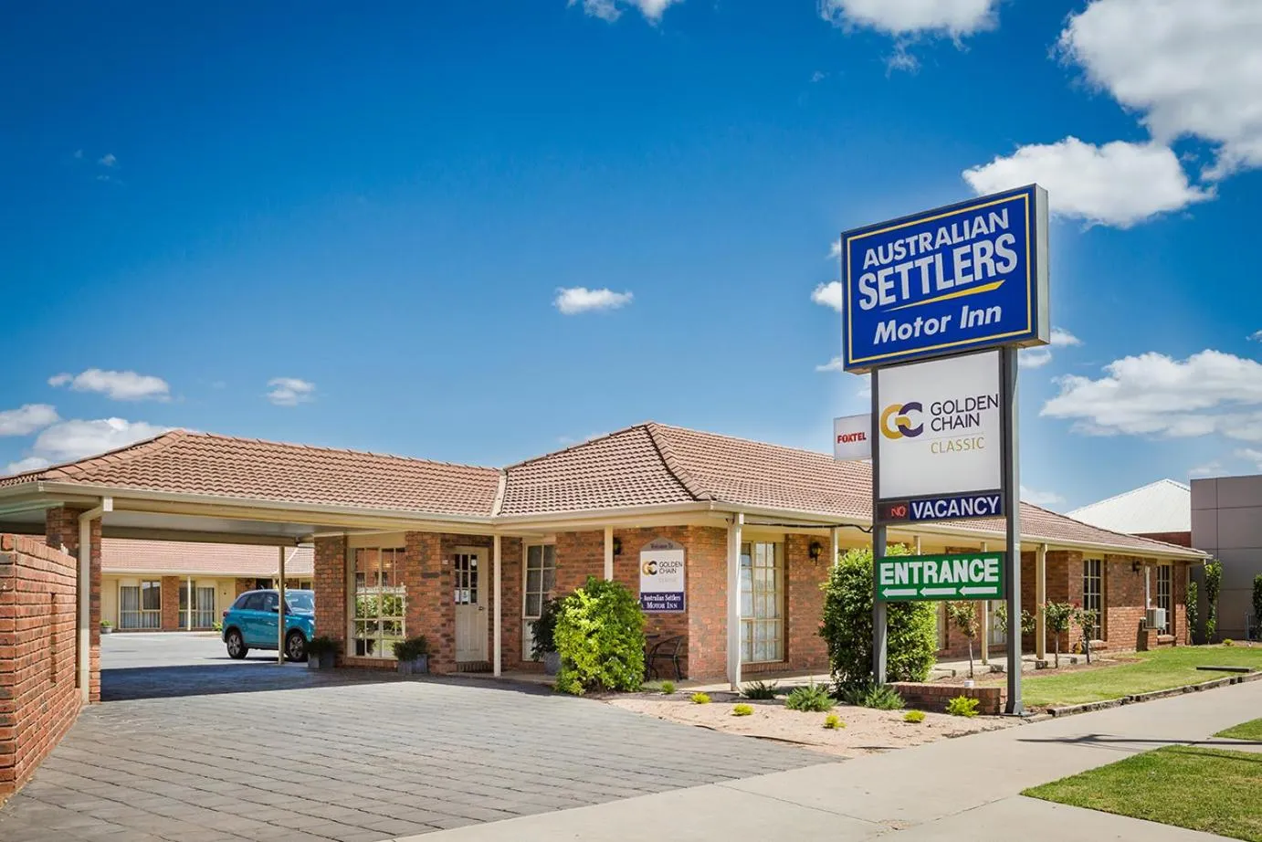 Australian Settlers Motor Inn