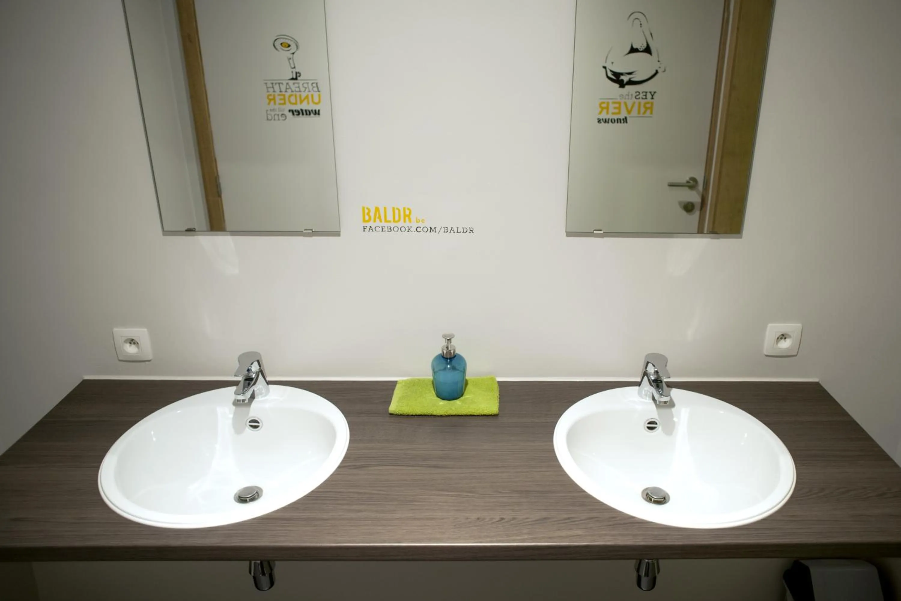 Shower in KaBa Hostel