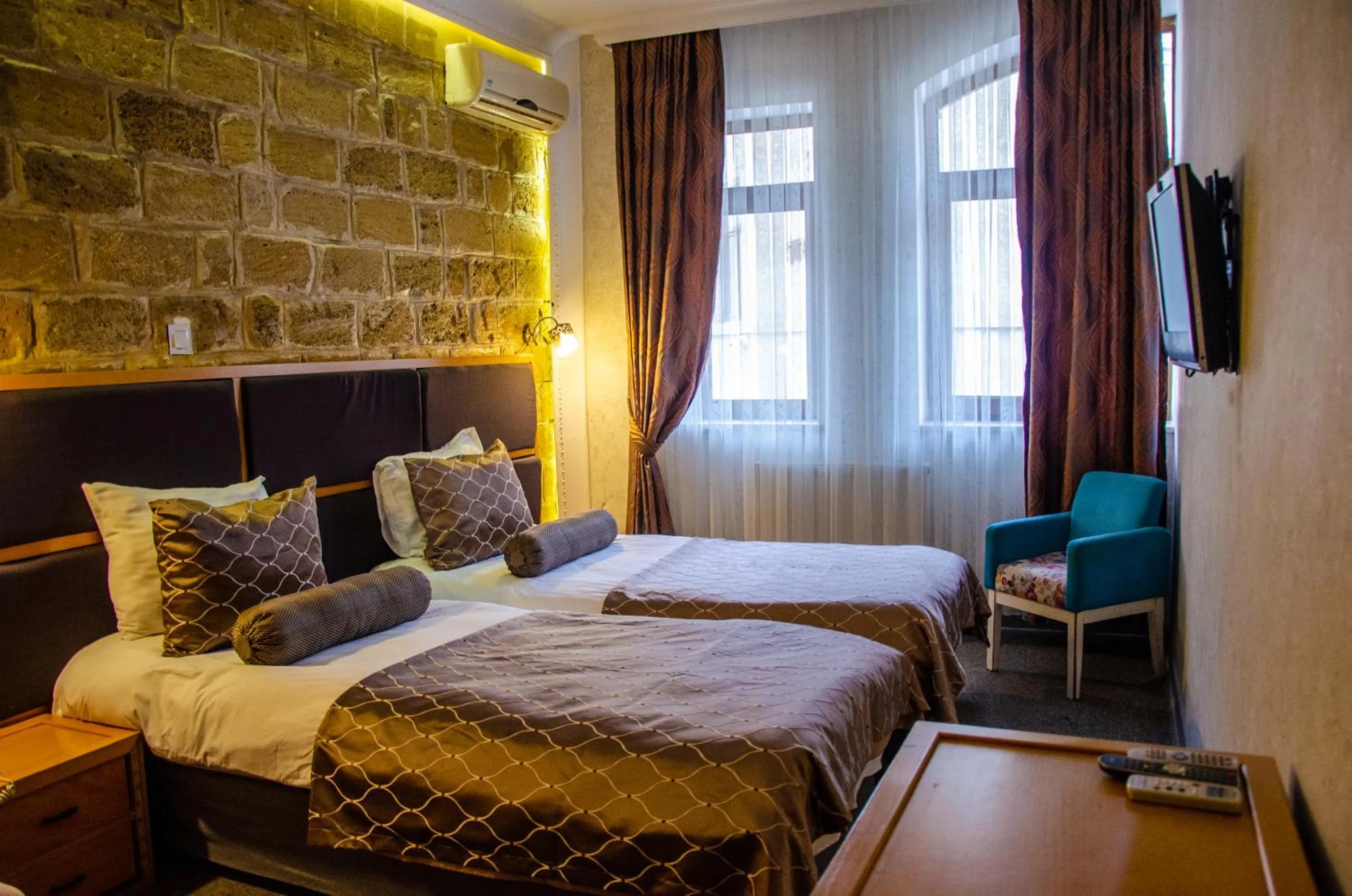 Bed in Qala Hotel