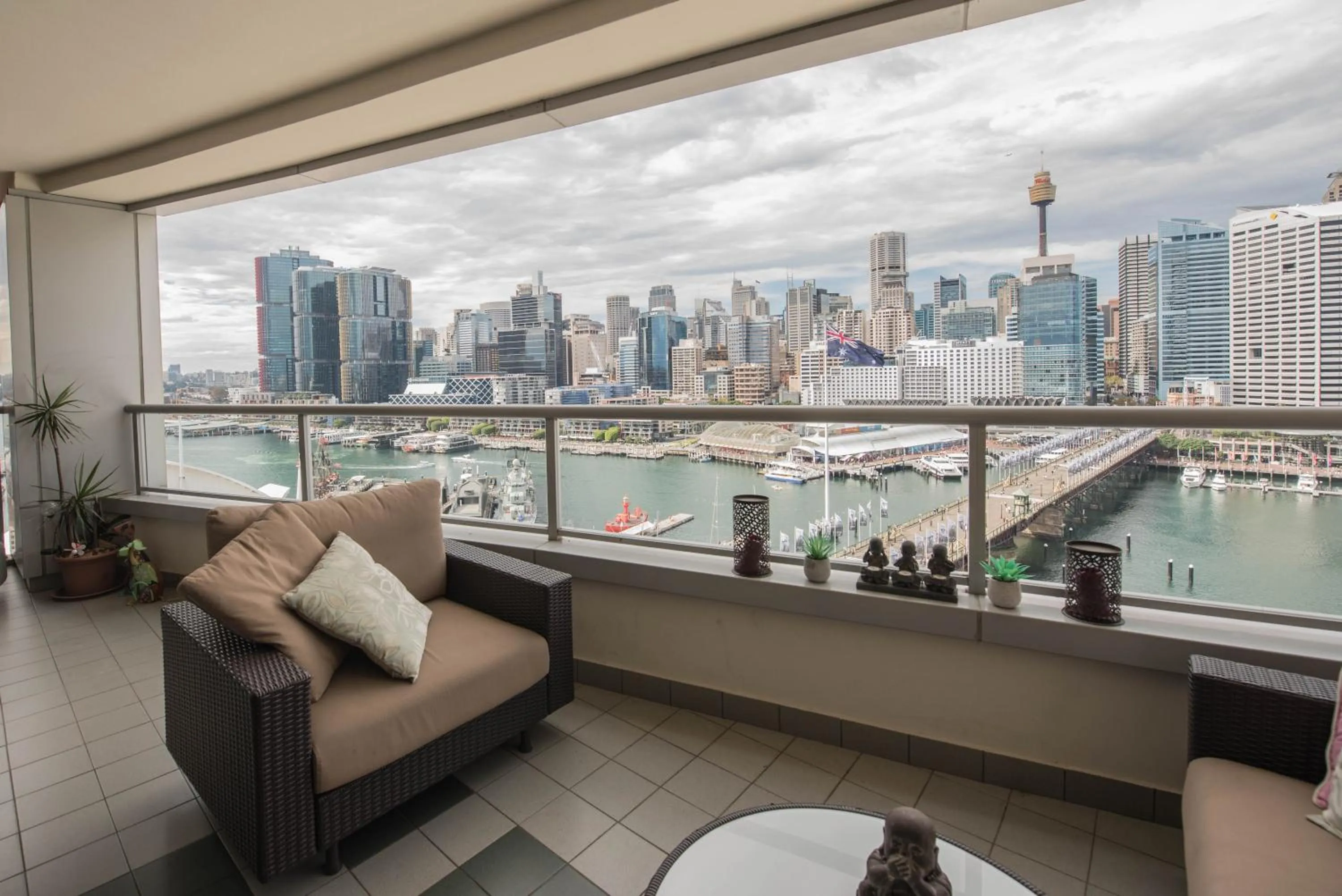 Balcony/Terrace in Darling Harbour Getaway