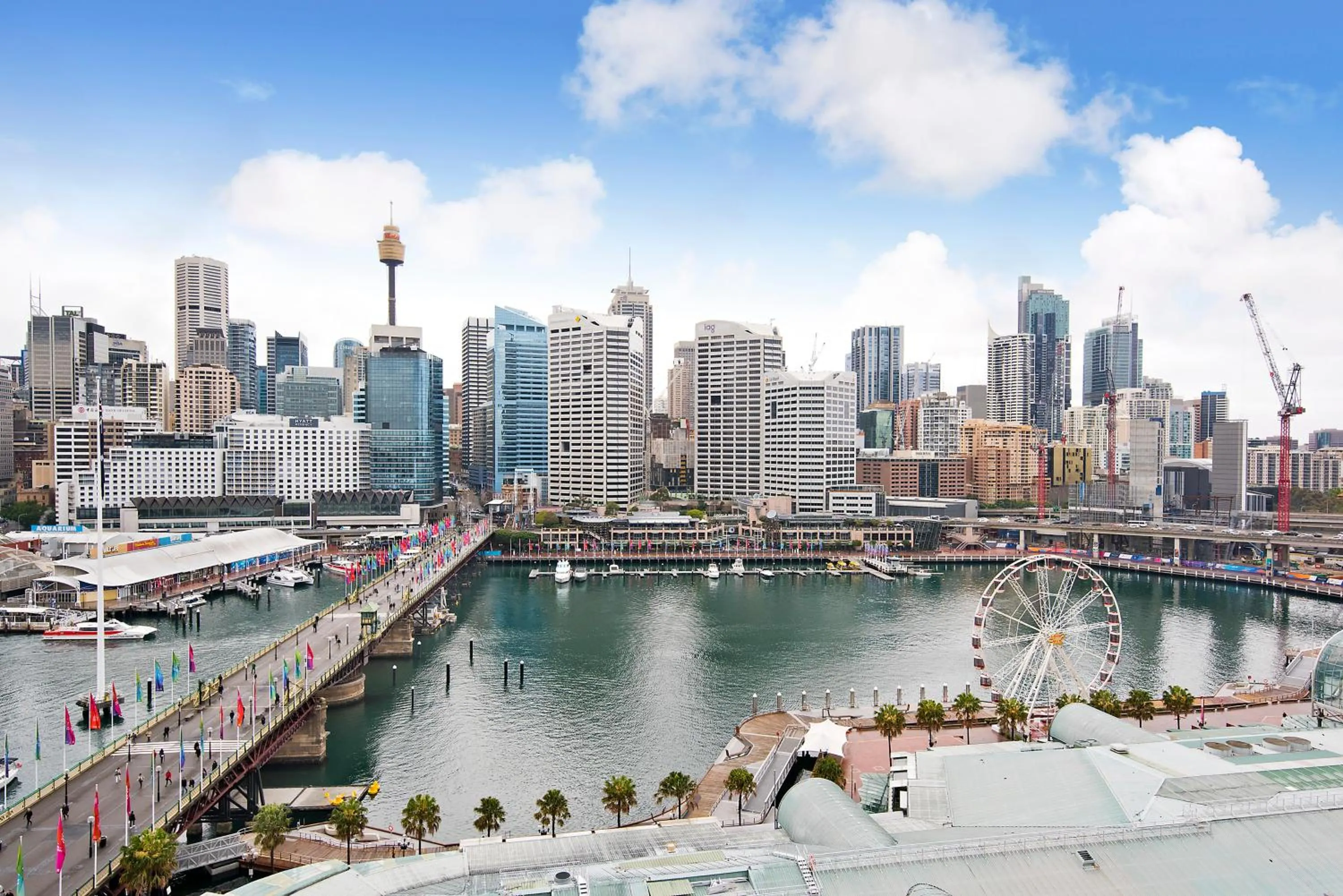 Neighbourhood in Darling Harbour Getaway
