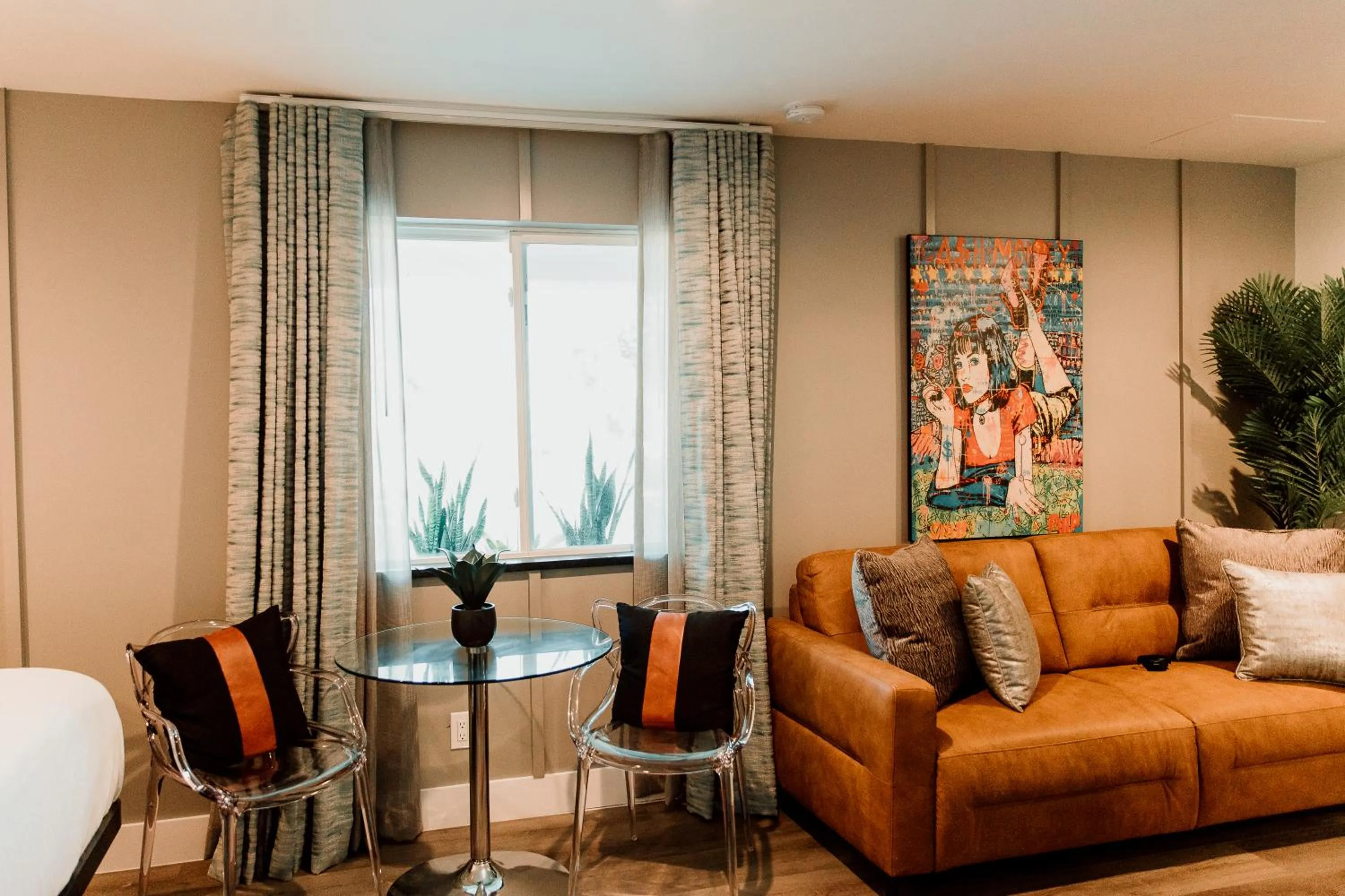 Living room in The Saint Hotel