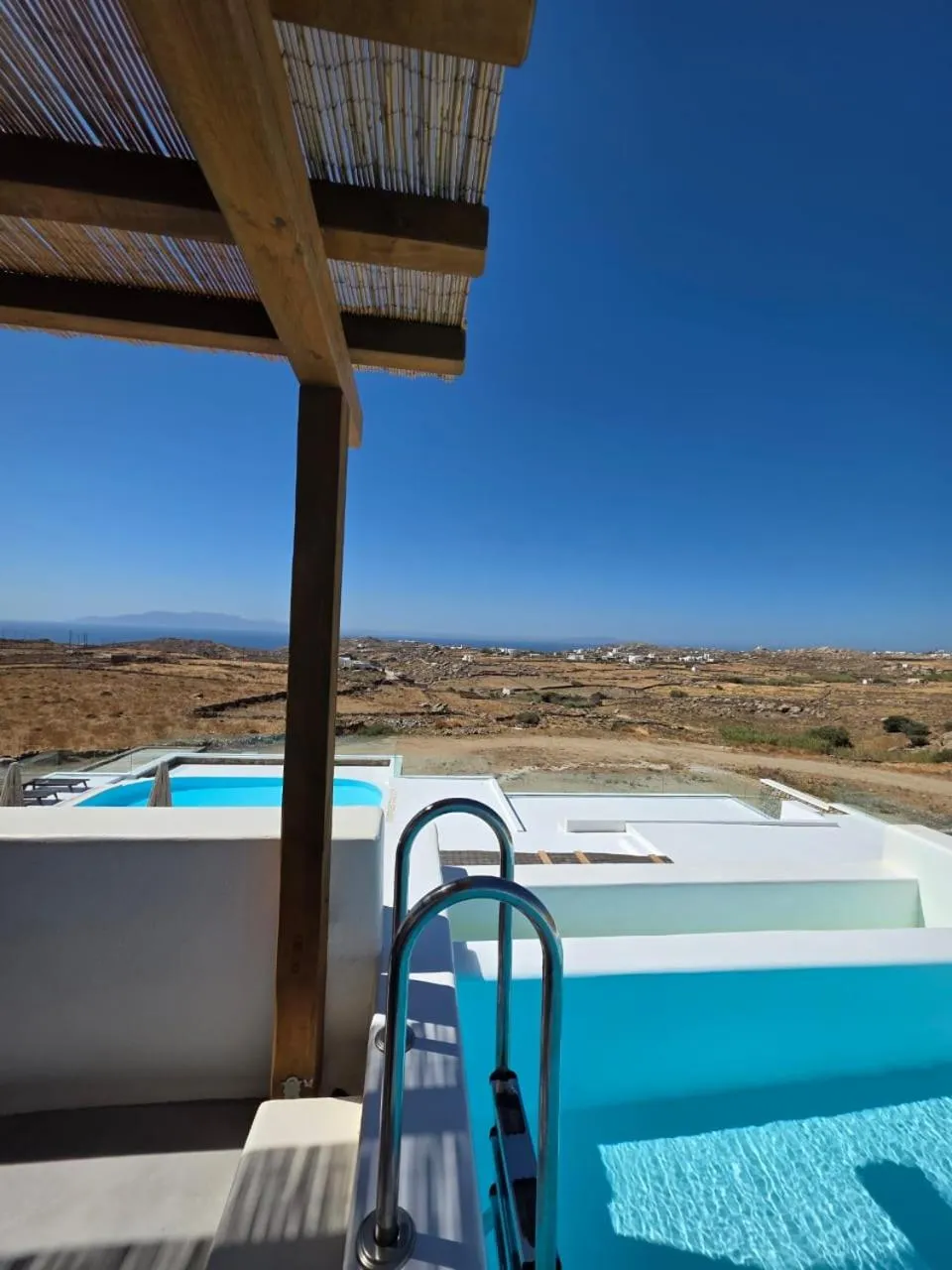 Day in Legendary Suites