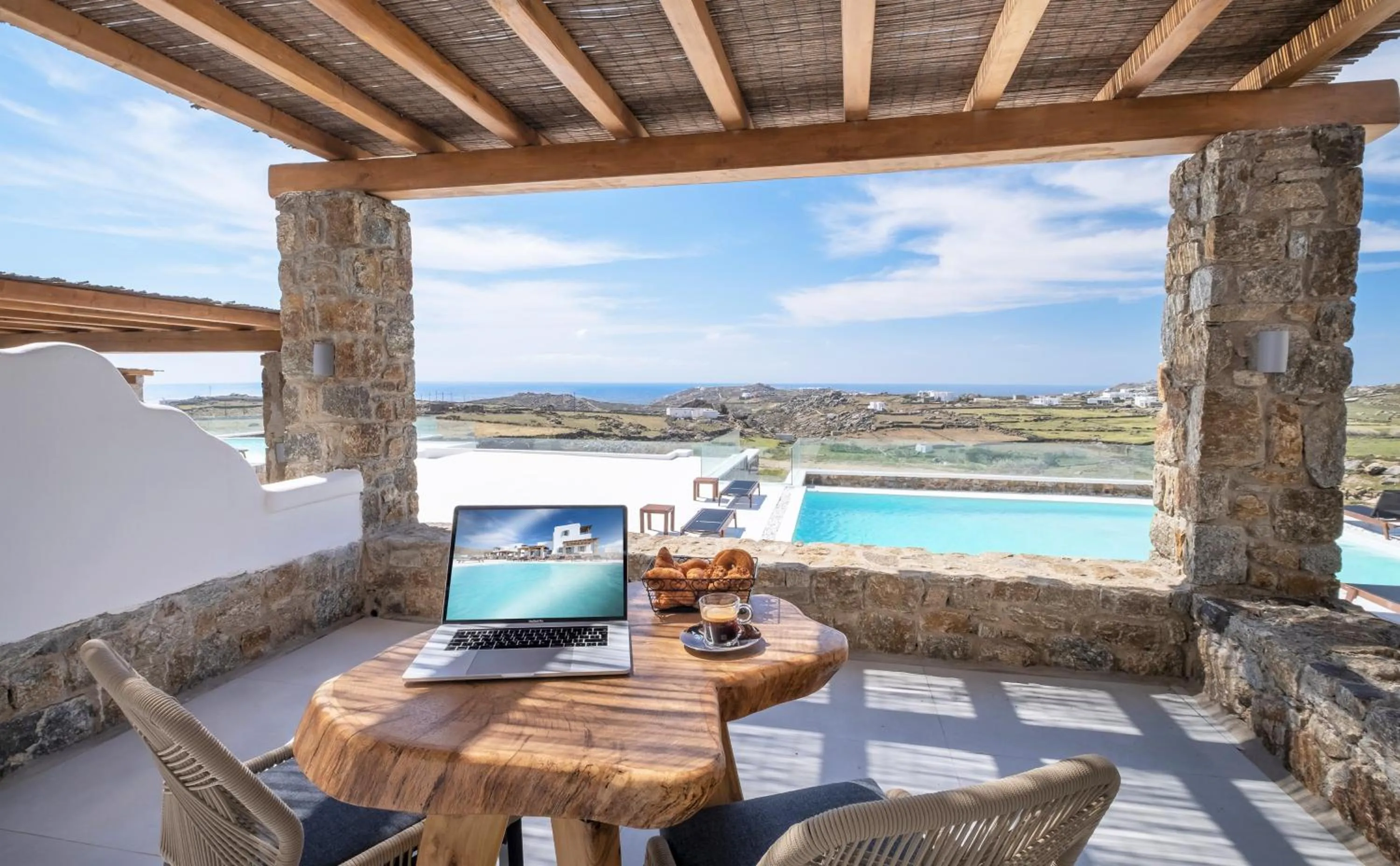 Balcony/Terrace in Legendary Suites