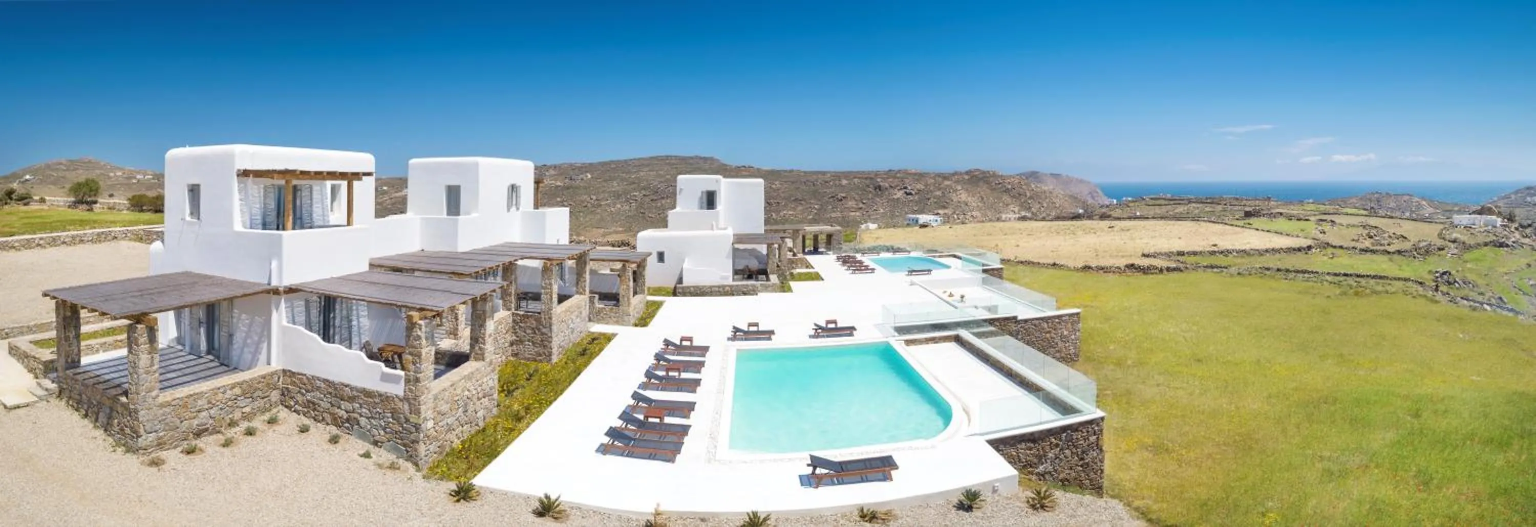 Property building in Legendary Suites