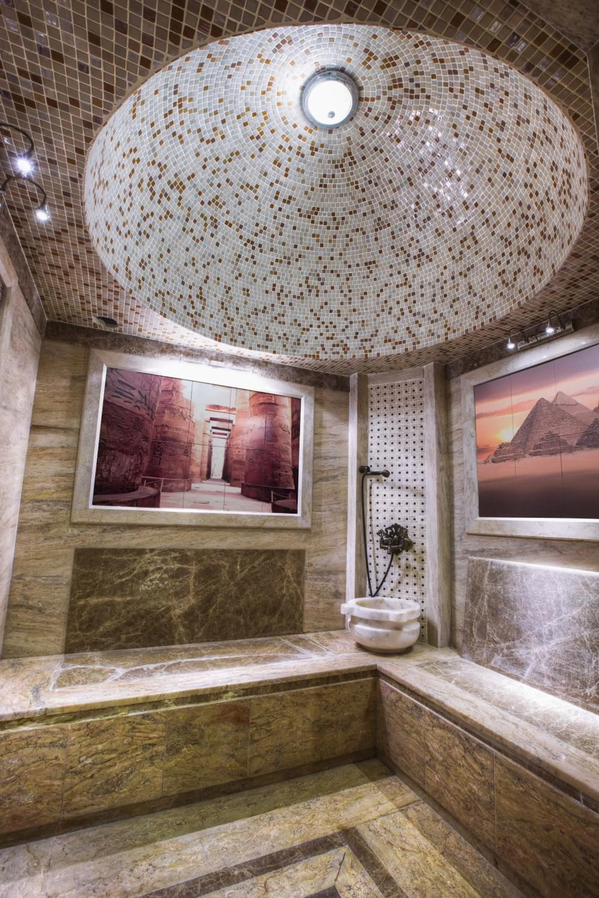 Steam room in Admiral Hotel