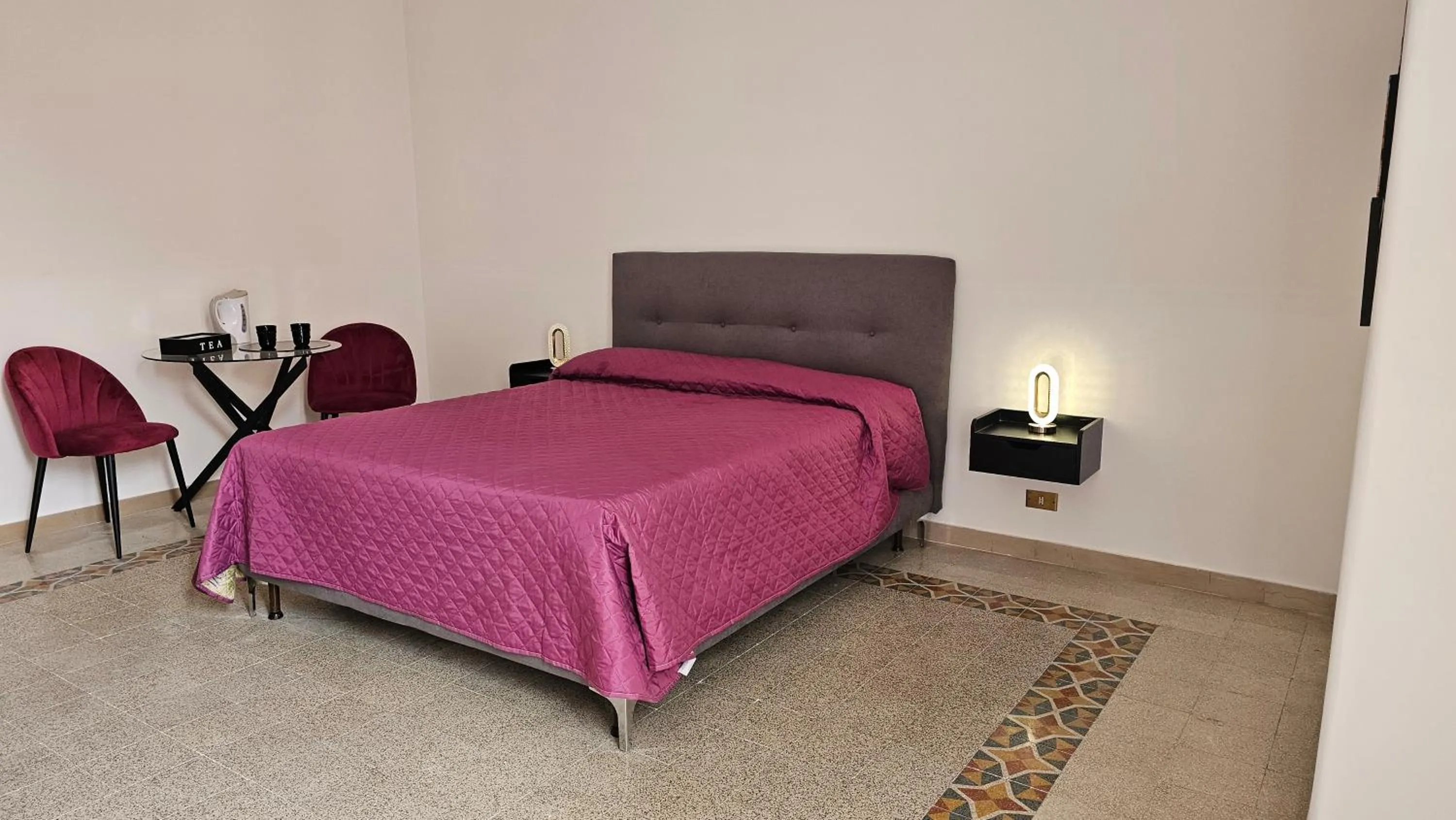 Photo of the whole room, Bed in B&B Piazza Ragusa
