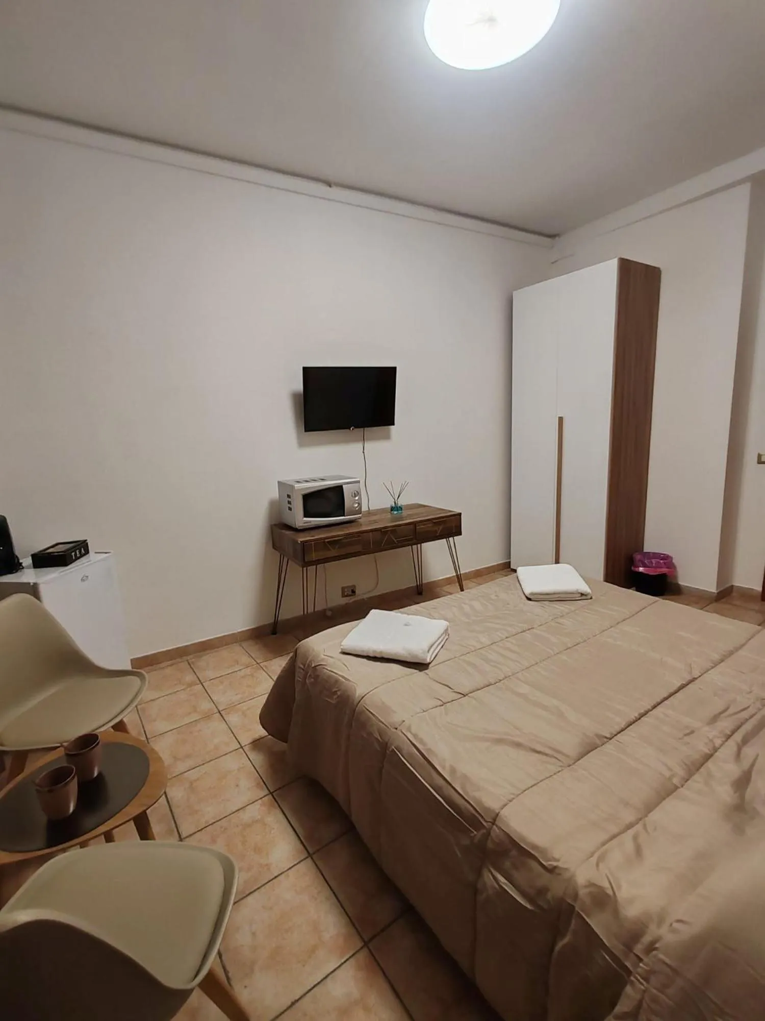 Photo of the whole room, Bed in B&B Piazza Ragusa