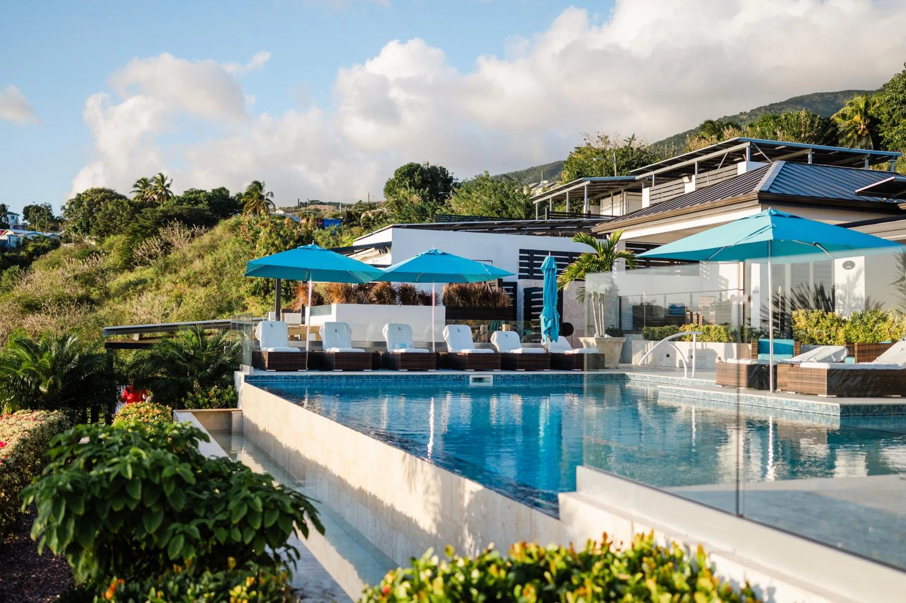 Swimming pool in Sunset Reef St. Kitts
