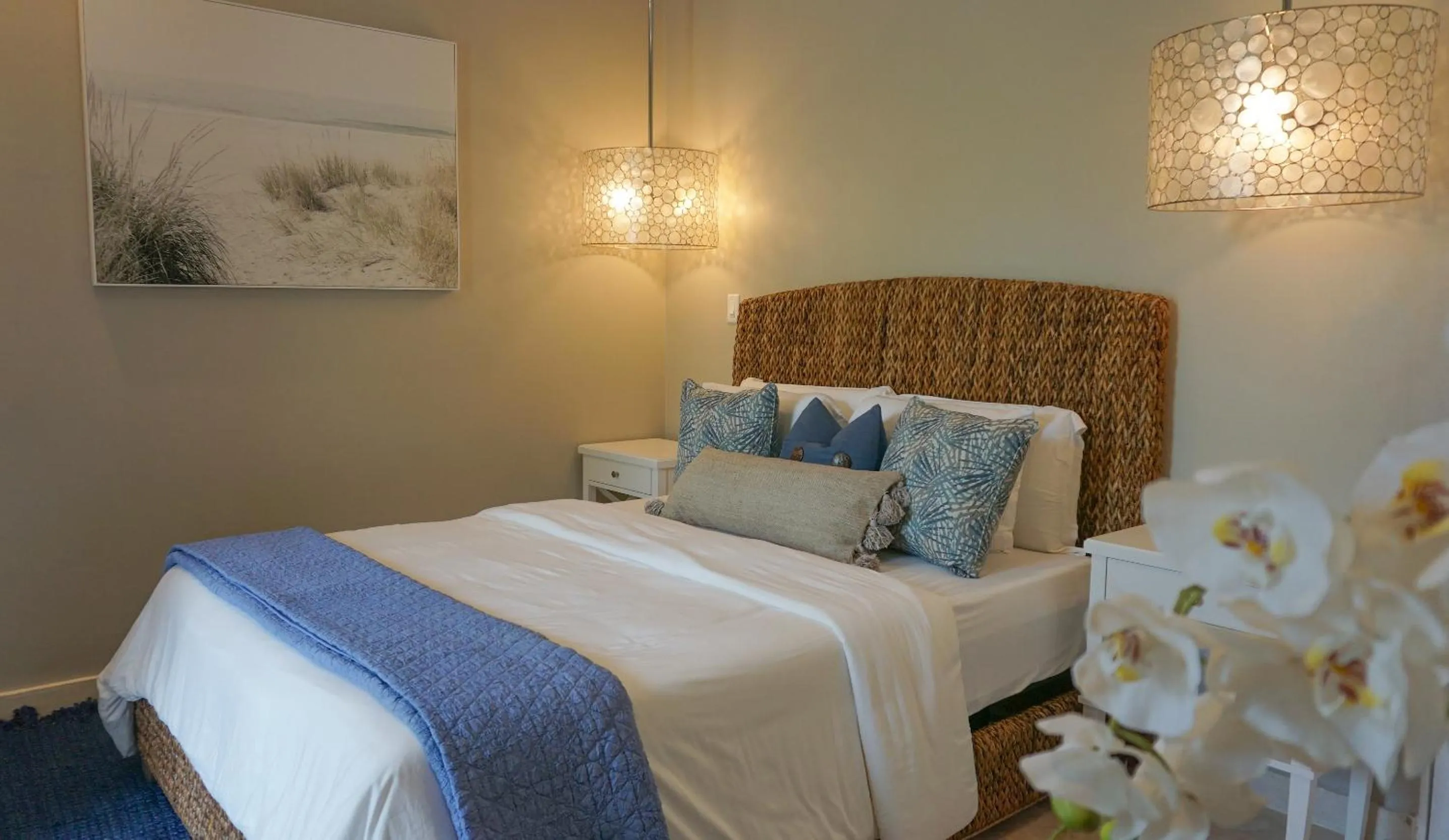 Bedroom, Bed in Sunset Reef St. Kitts