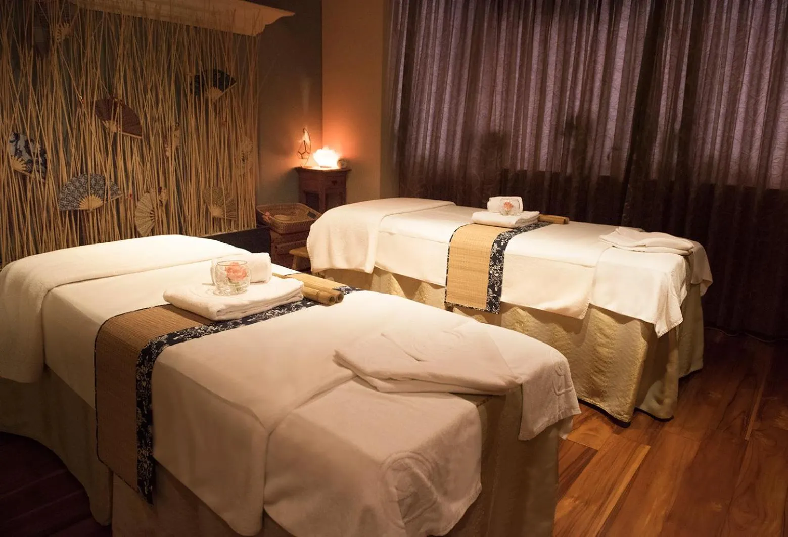 Massage, Bed in Caesar Park Hotel Taipei