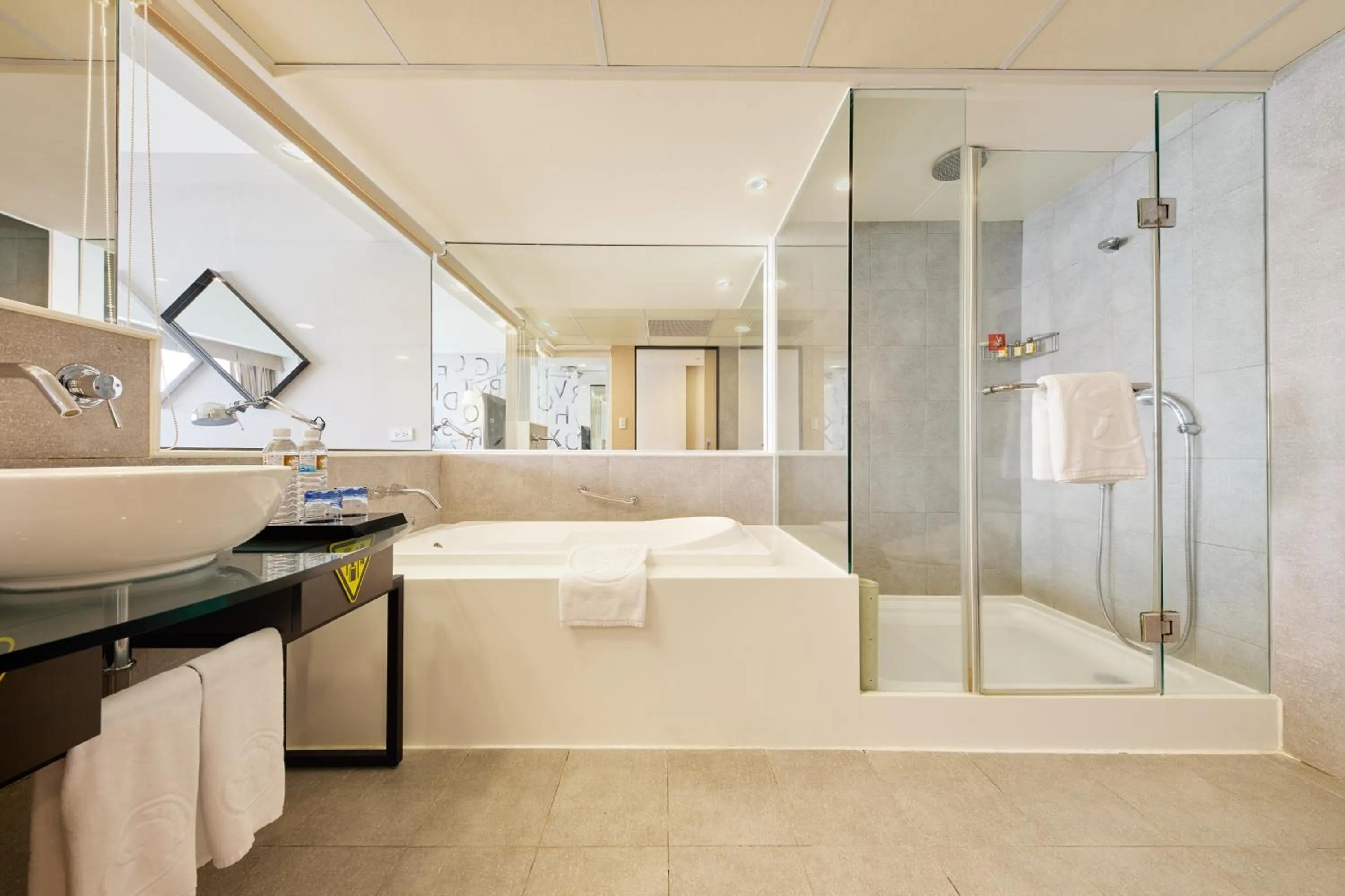 Toilet in Caesar Park Hotel Taipei