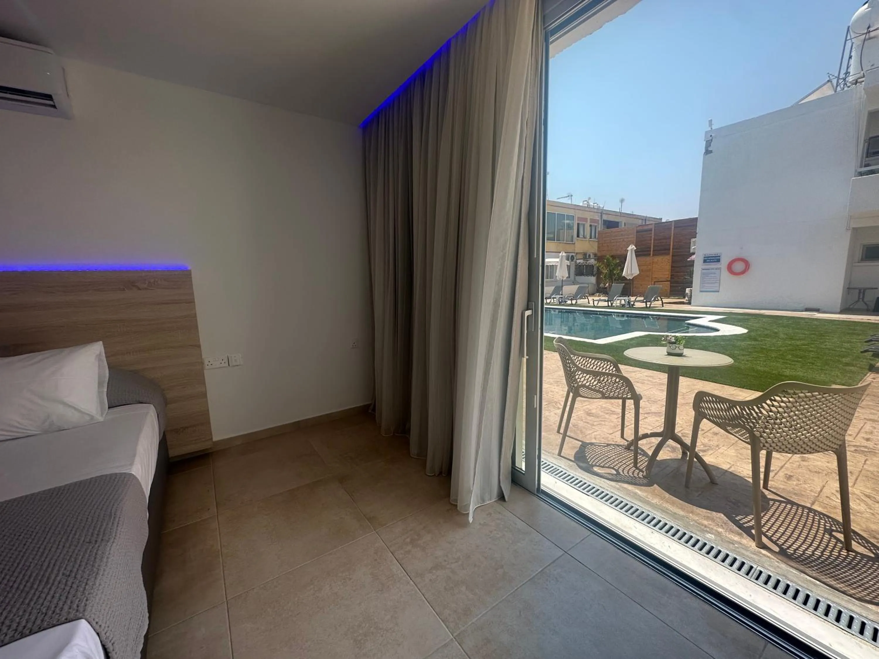 Patio in Sun Plaza Suites - Adults Only