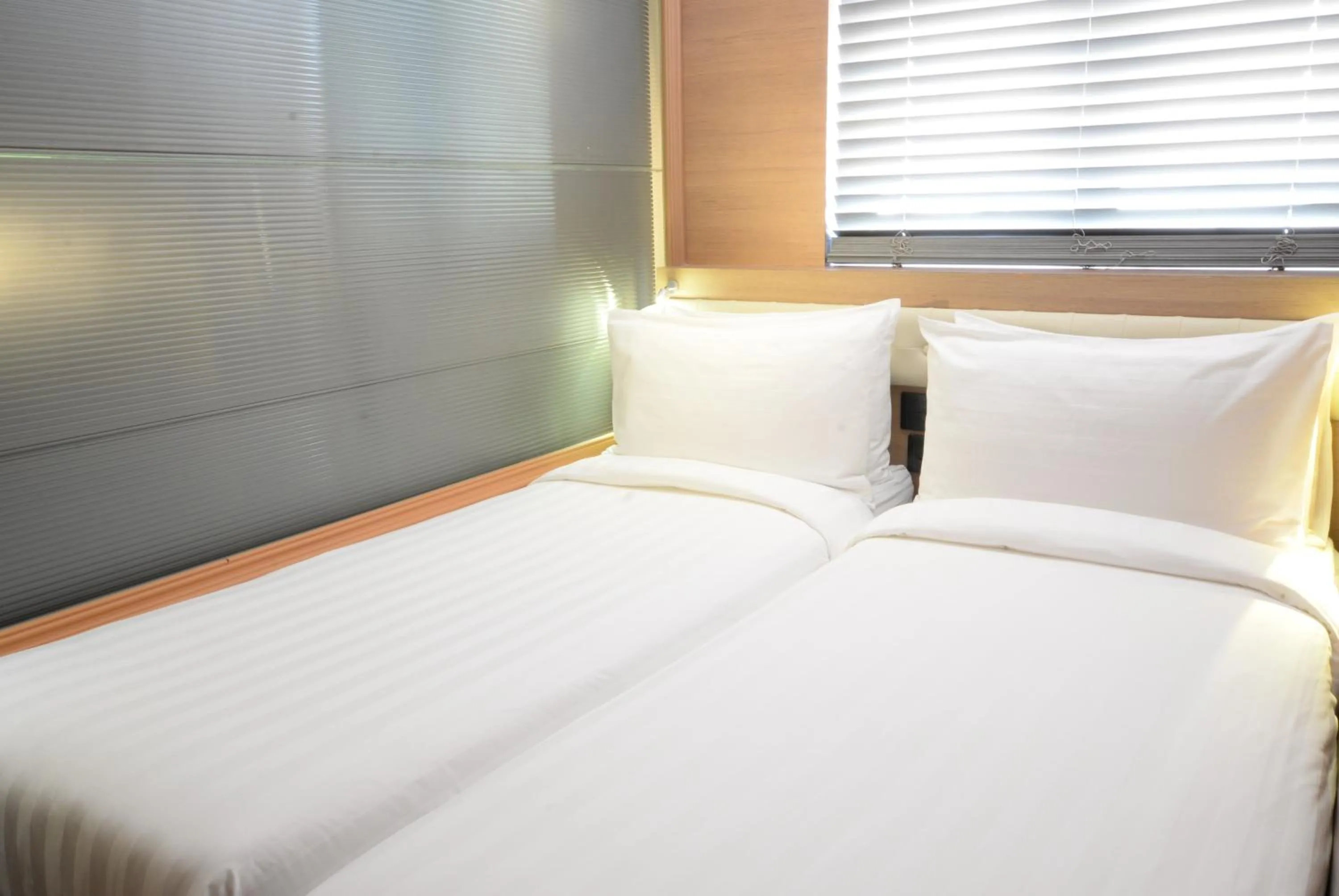 Bed in Bluejay Residences Ap Lei Chau