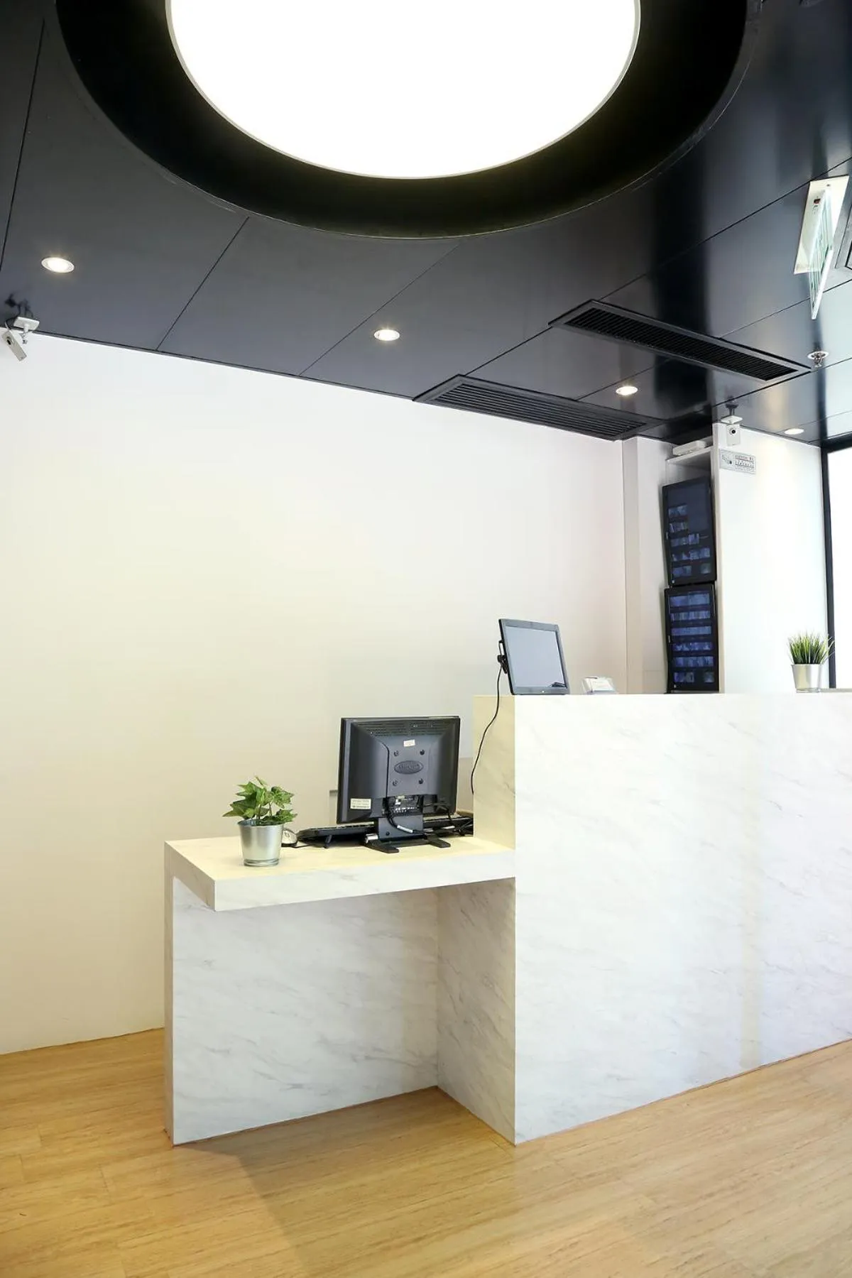 Lobby or reception in Bluejay Residences Ap Lei Chau