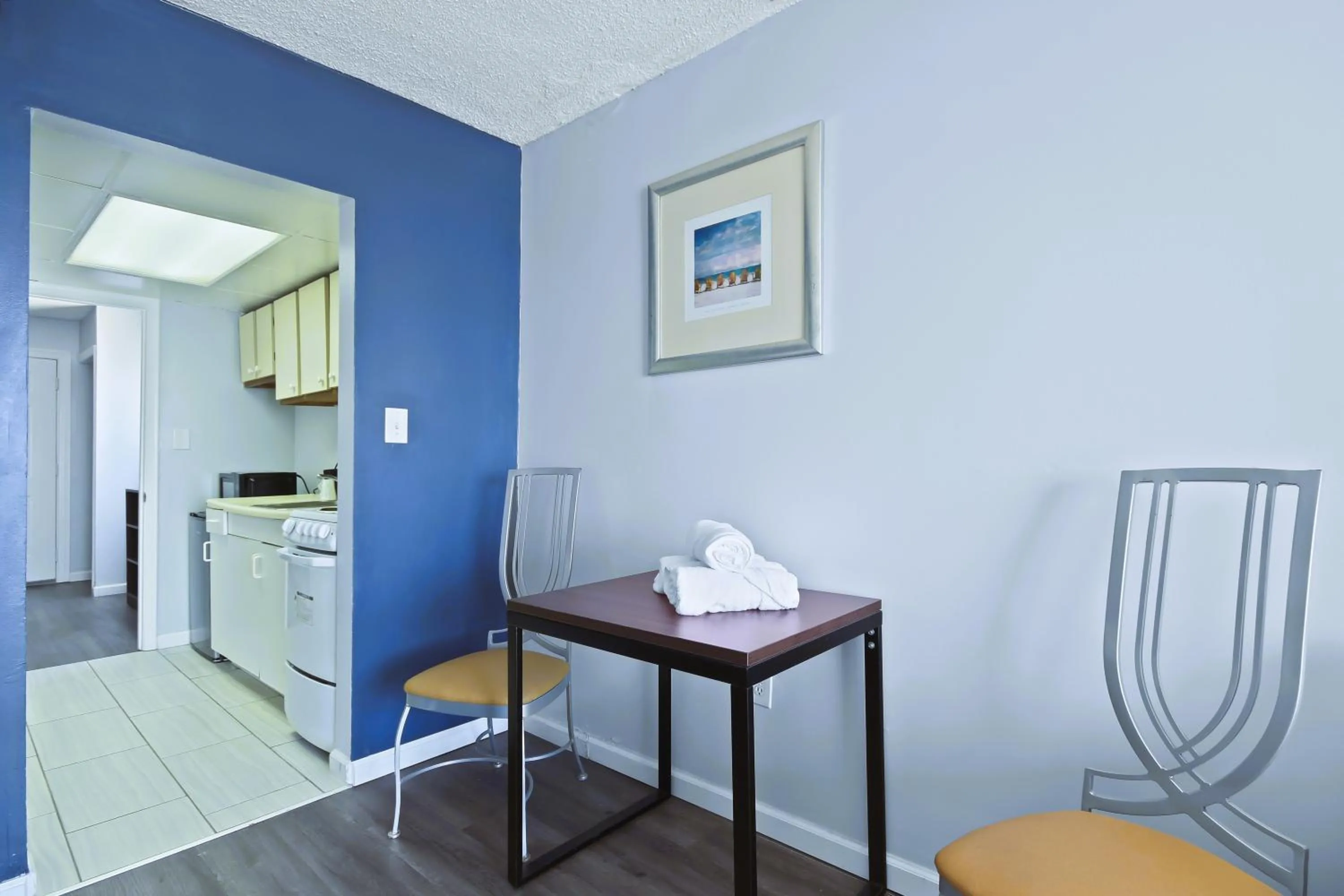 minibar in South Seas Ocean Front