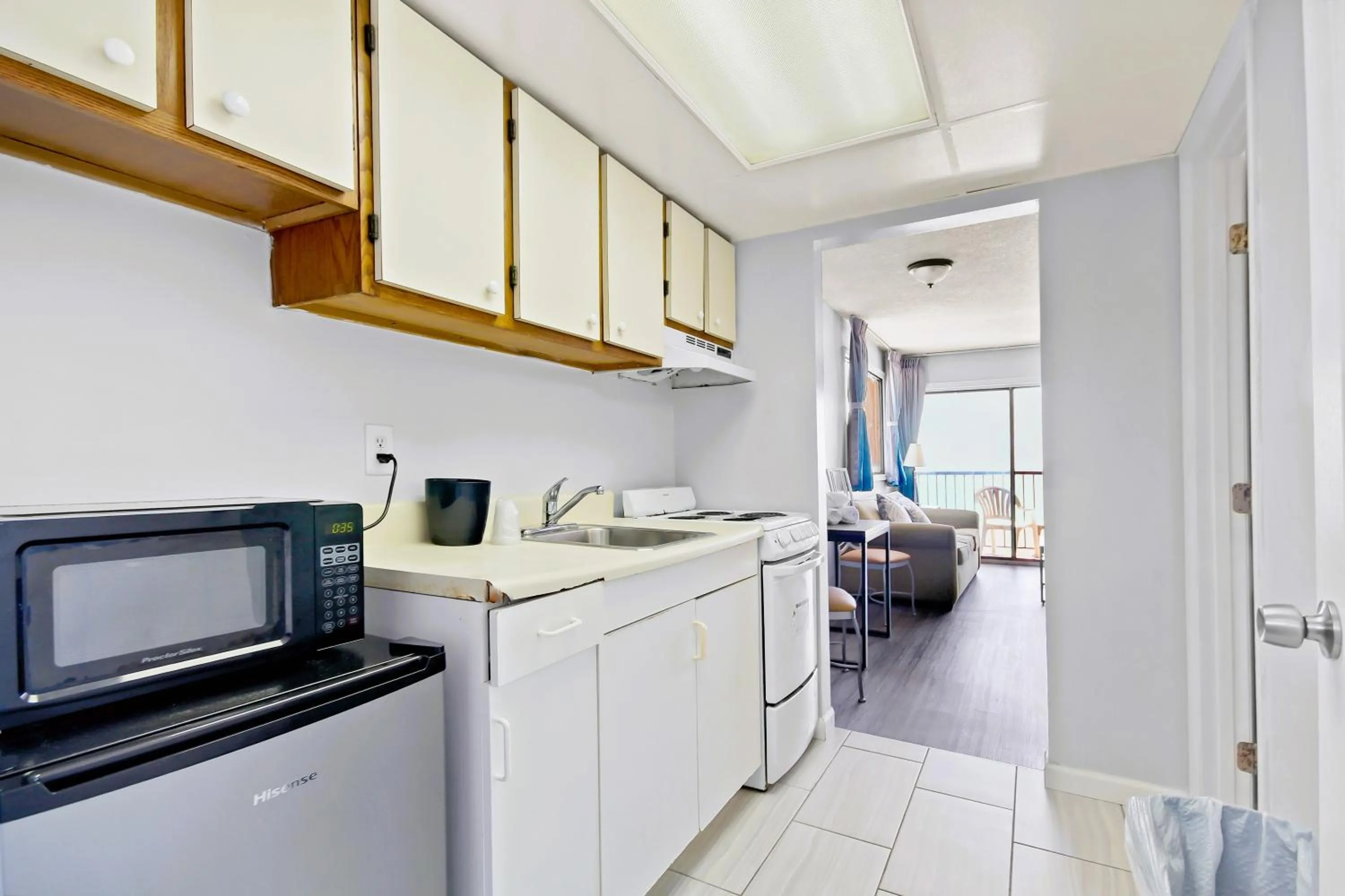 minibar in South Seas Ocean Front