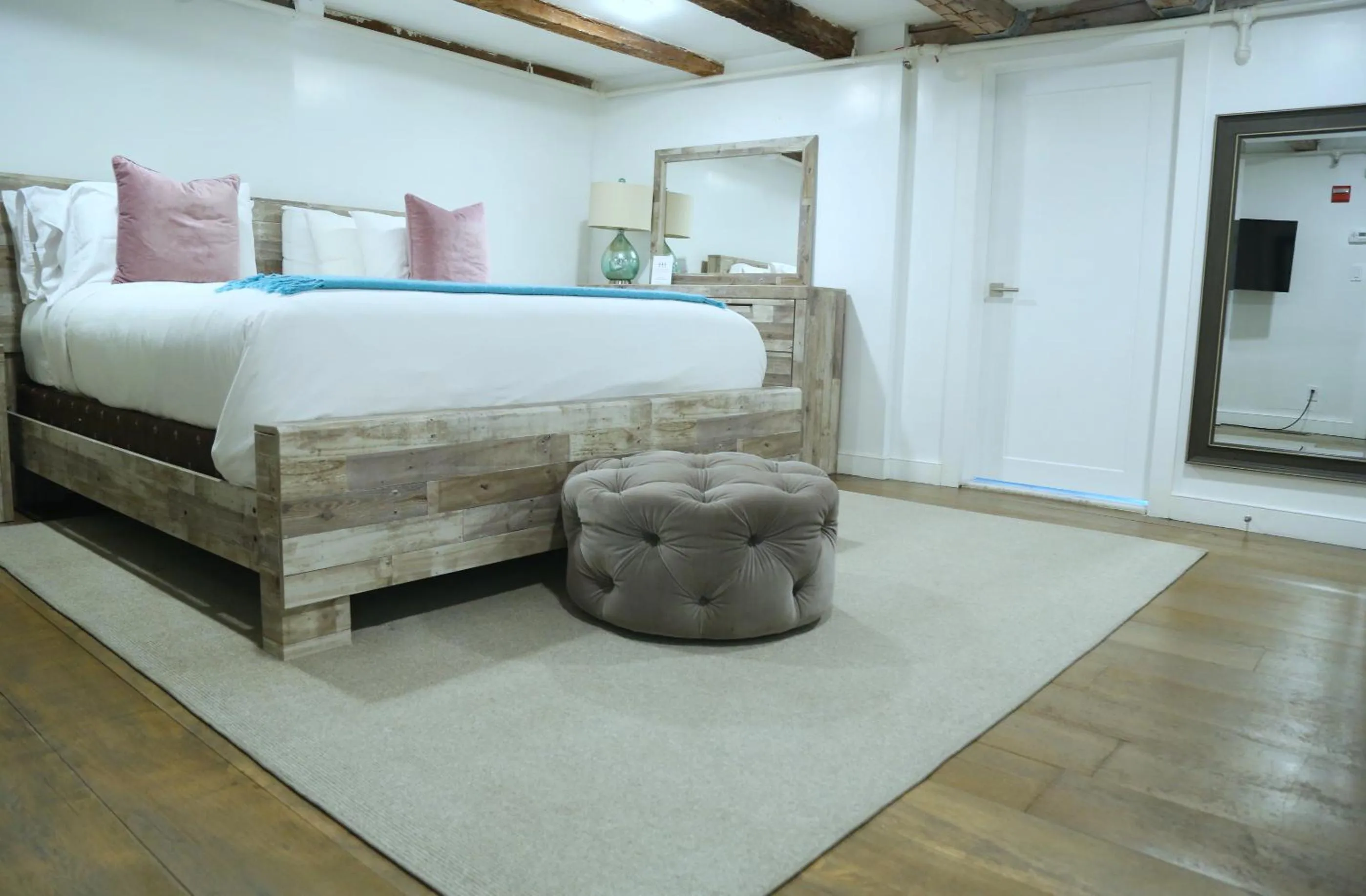 Bed in Harpoon House