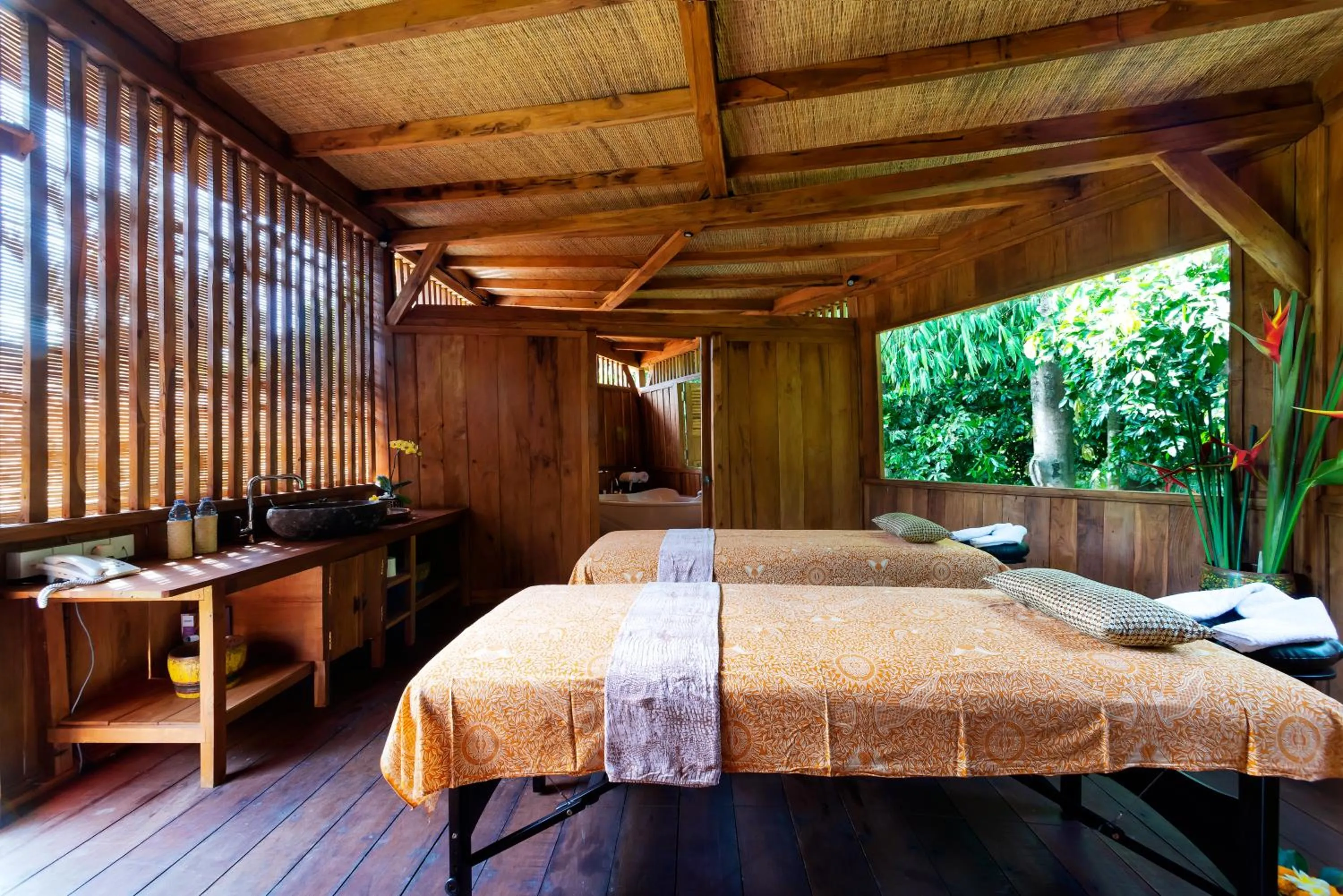 Massage in Kalapa Boutique Resort & Yoga