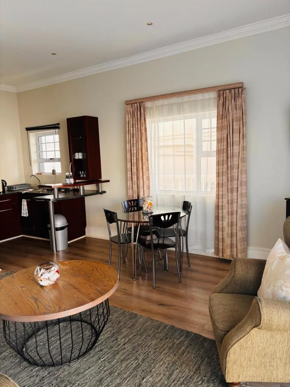 Dining area in Sir Roys at the Sea