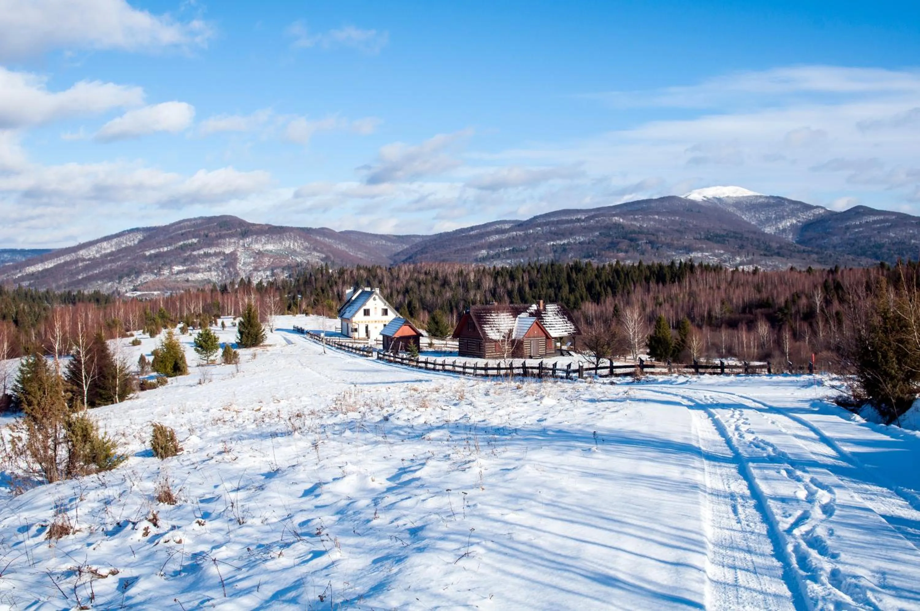 Property building in Gościniec Horb