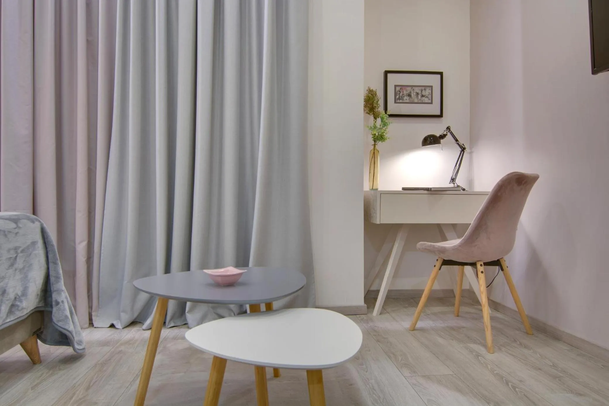 Seating area in ERMIS