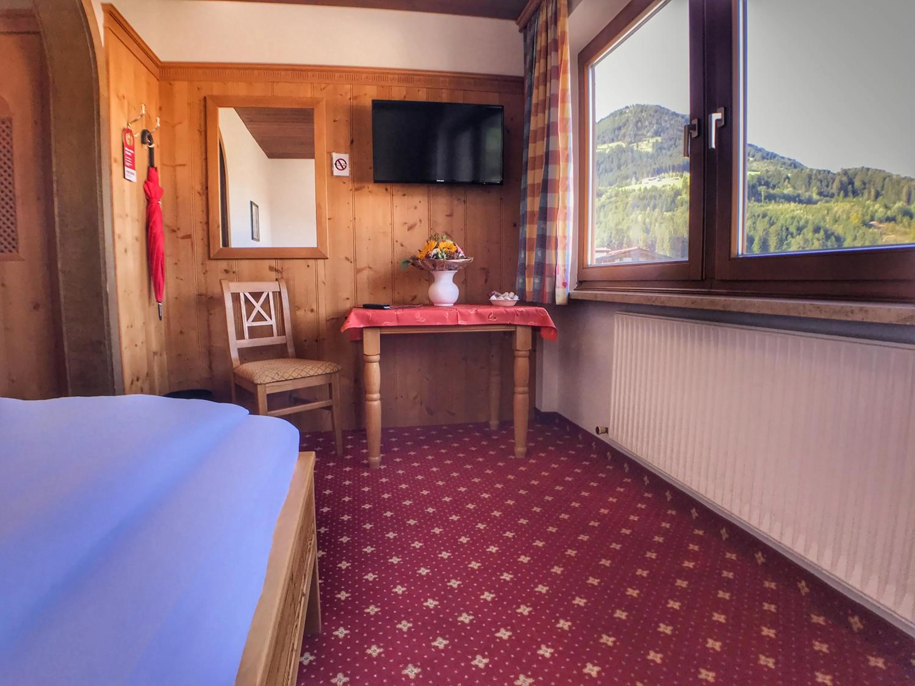 Photo of the whole room, Bed in Hotel Bechlwirt