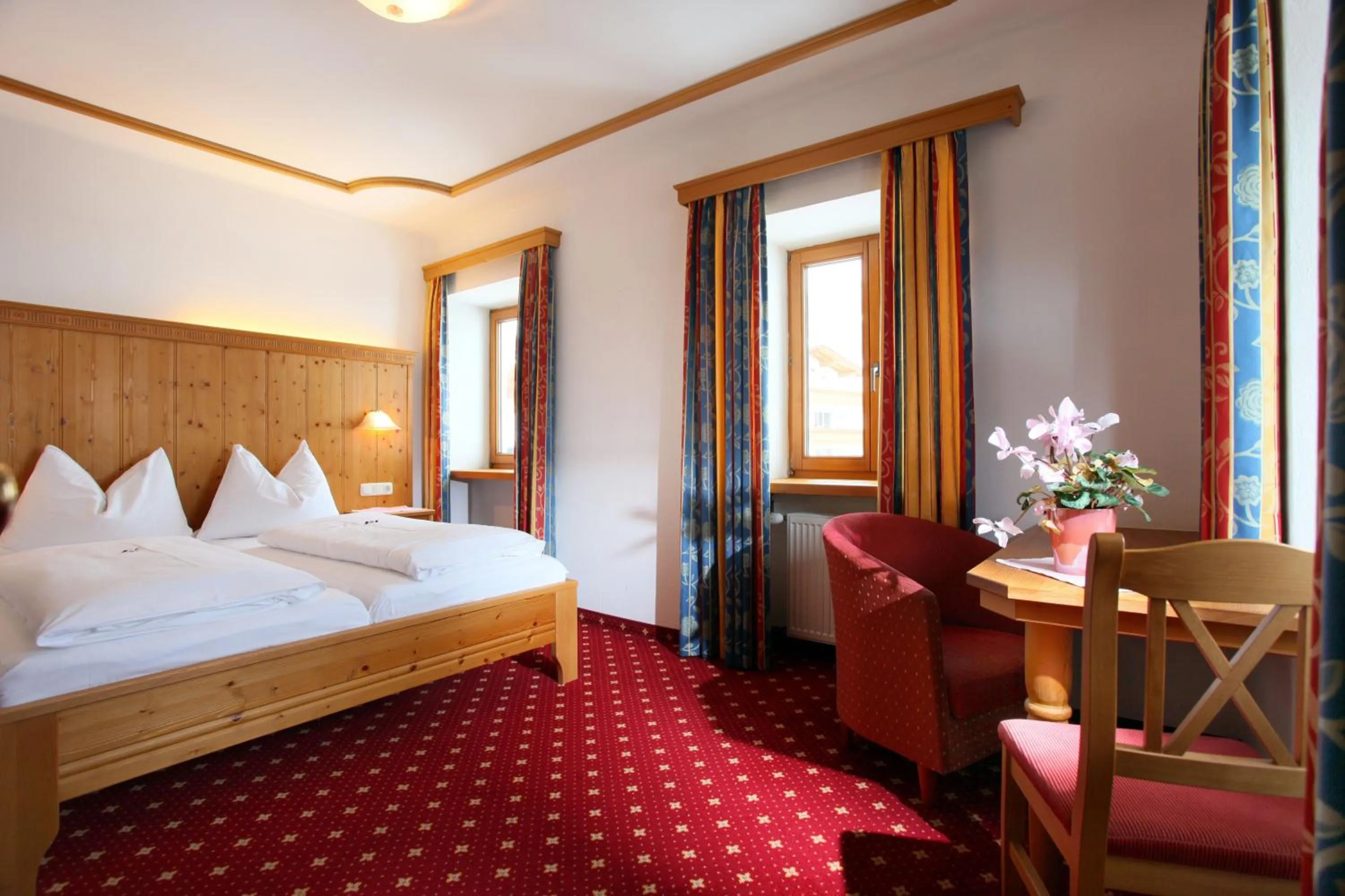 Photo of the whole room, Bed in Hotel Bechlwirt