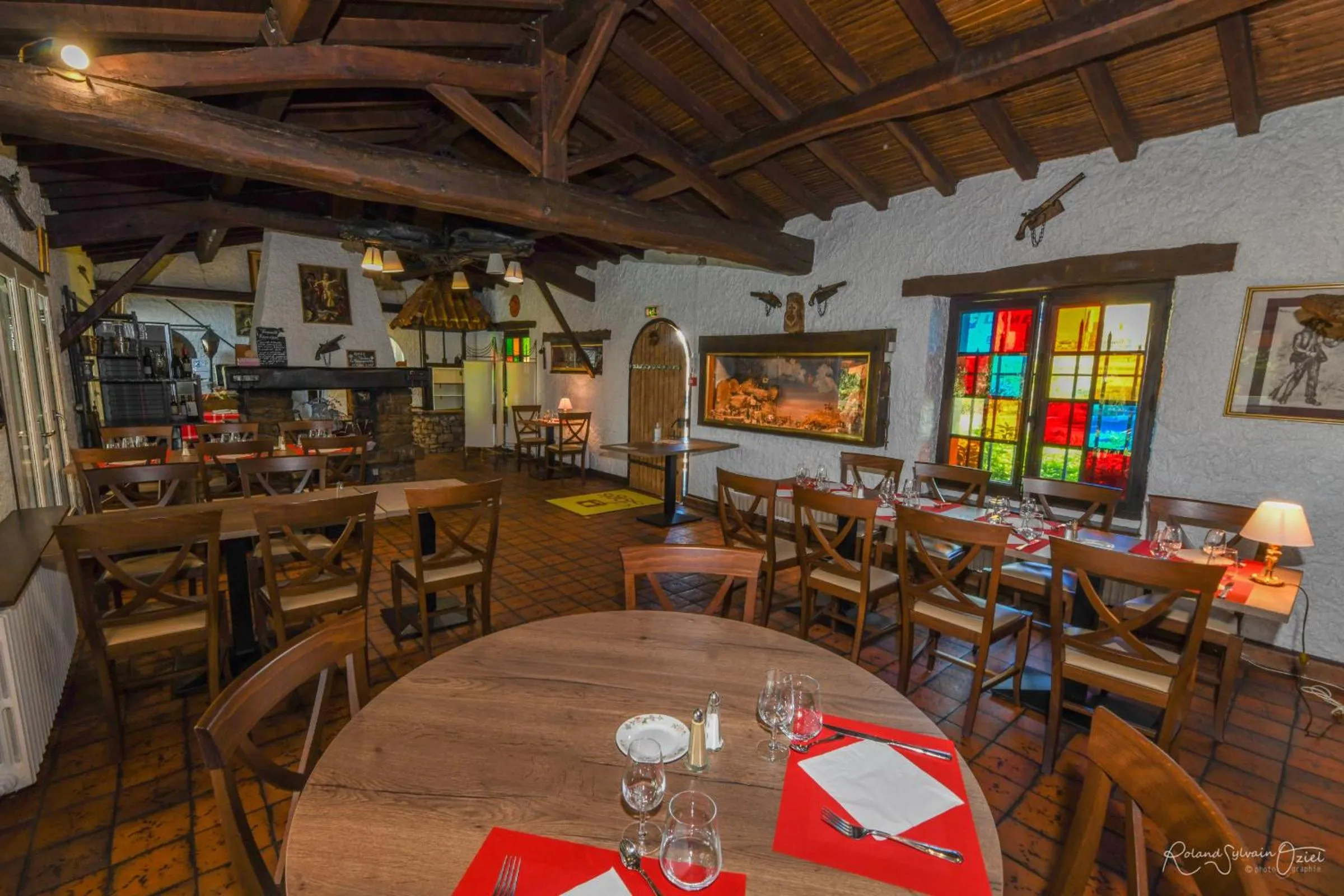 Restaurant/places to eat in Logis Hôtel La Chaumière