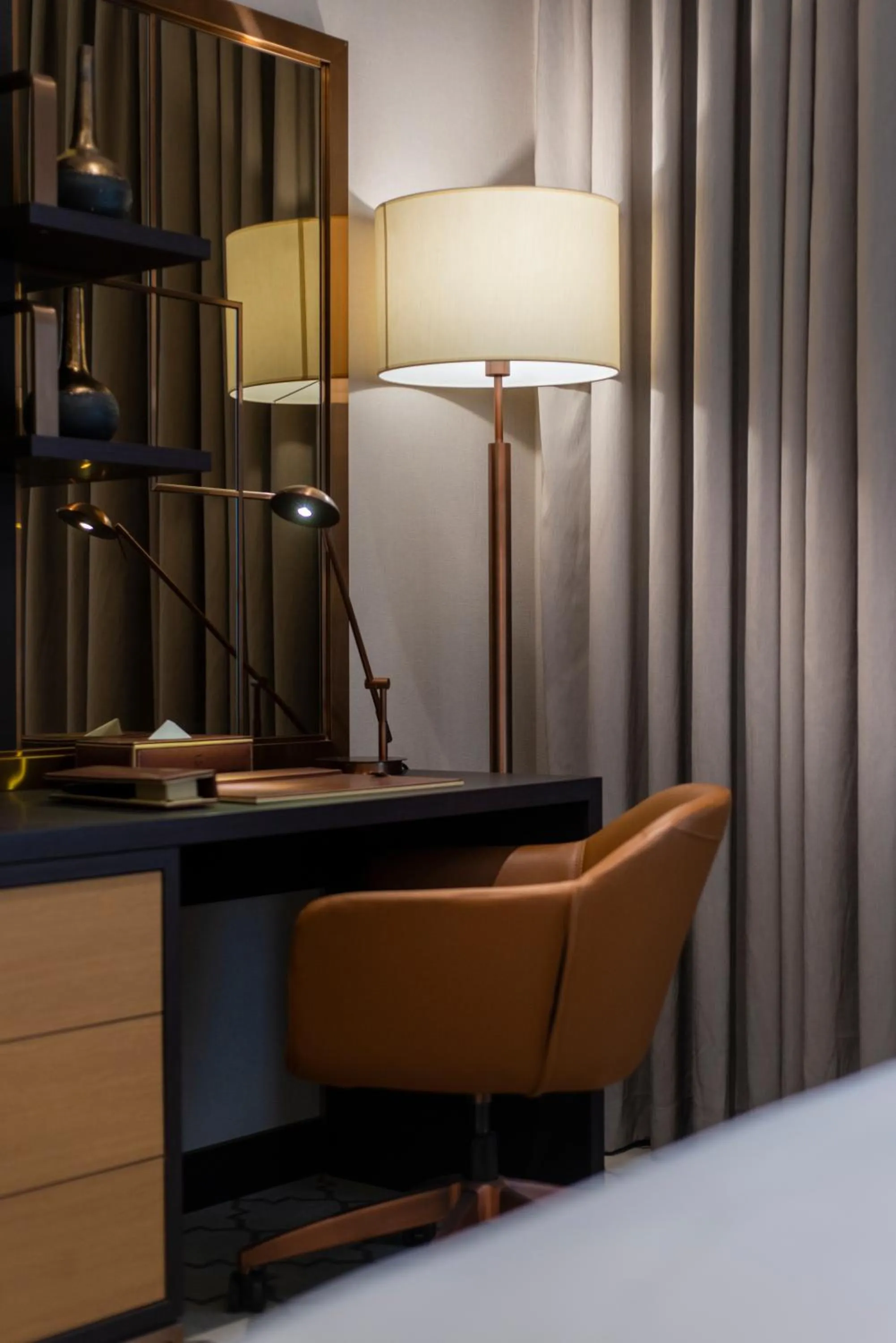 TV and multimedia in Gardino Hotel & Residence