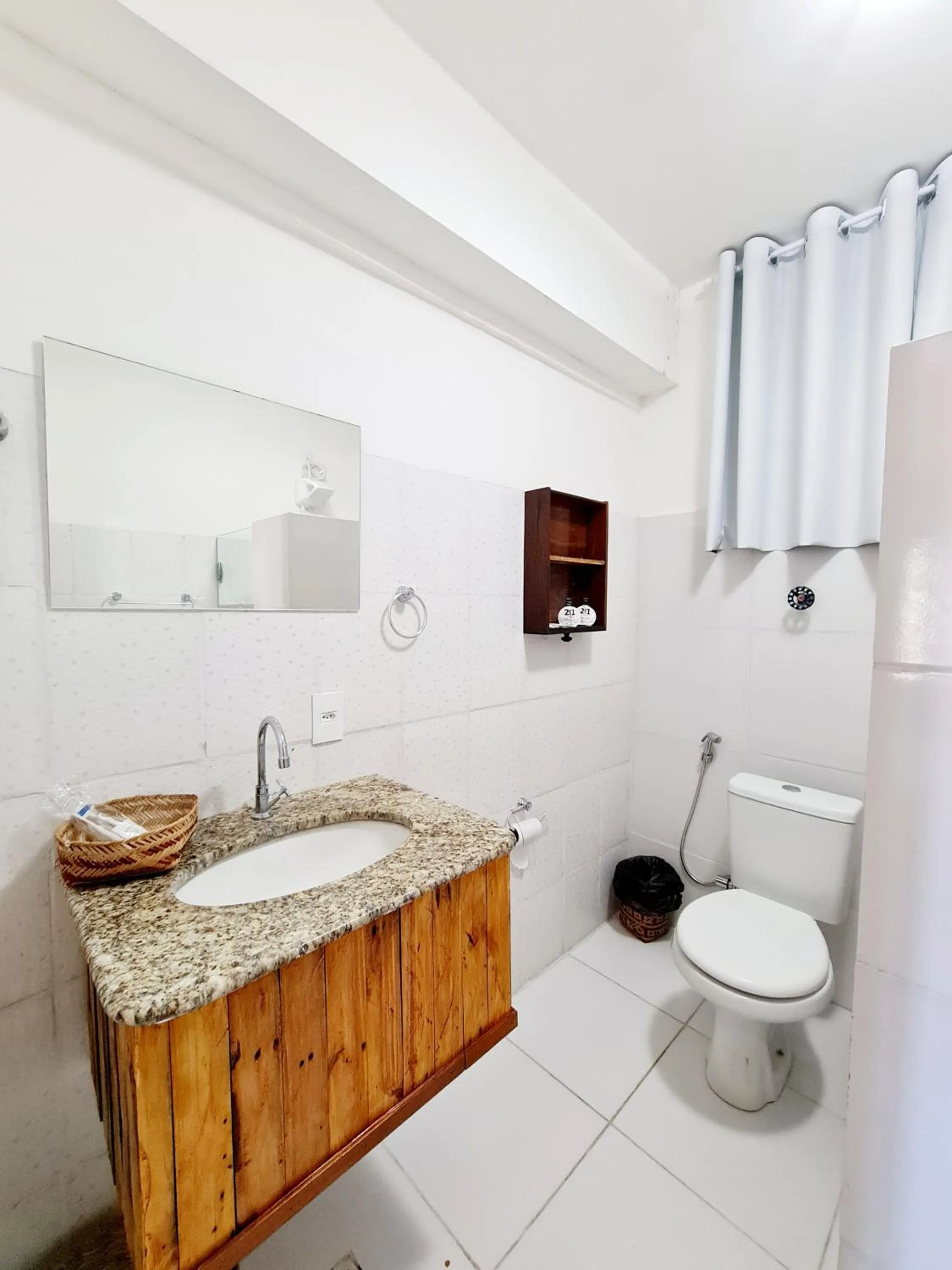 Toilet in Hotel Casa Dos Frades