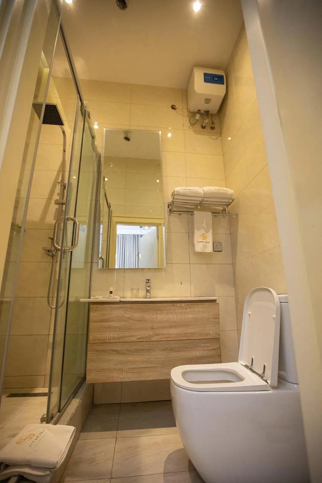 Bathroom in Prosbel Hotel