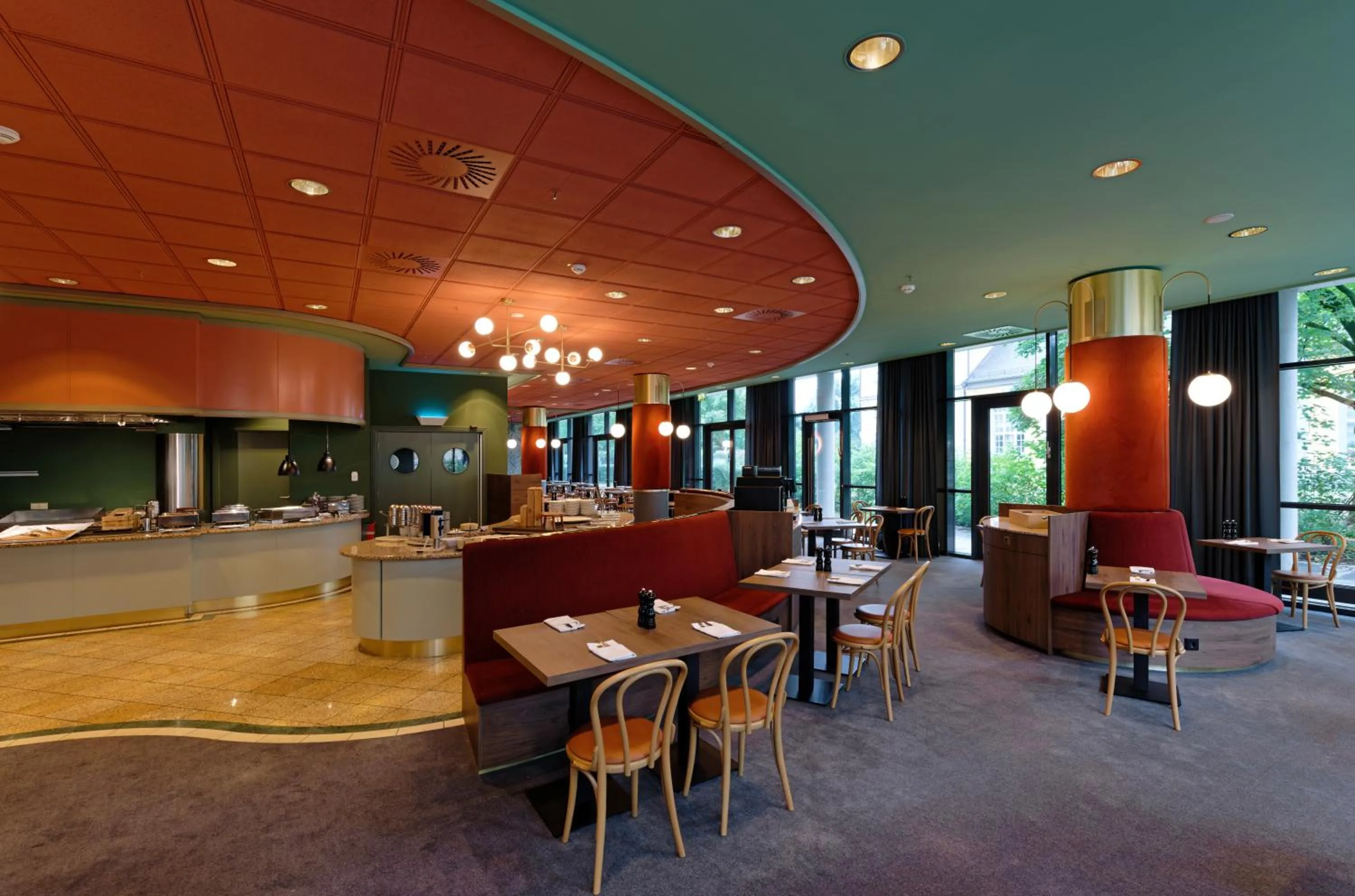 Restaurant/places to eat in Mercure Hotel Gera City