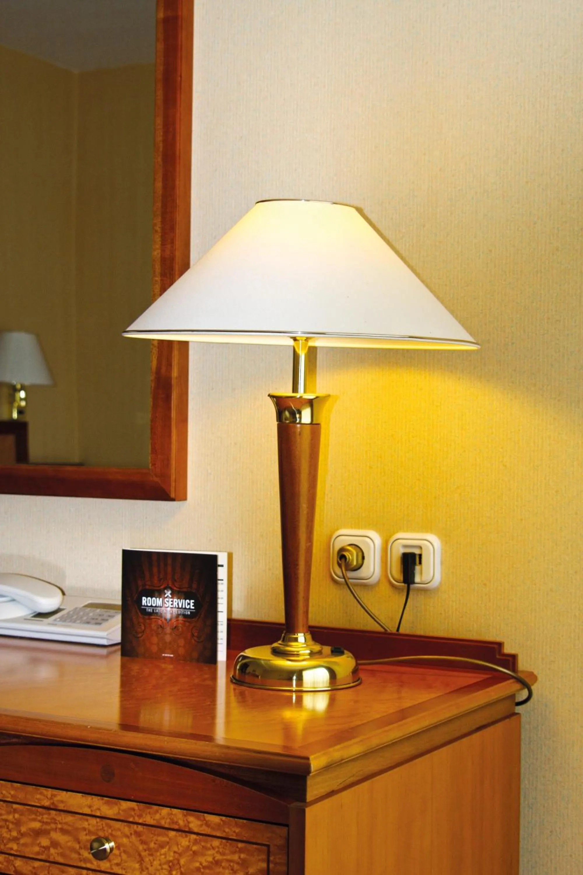 Bedroom in Mercure Hotel Gera City