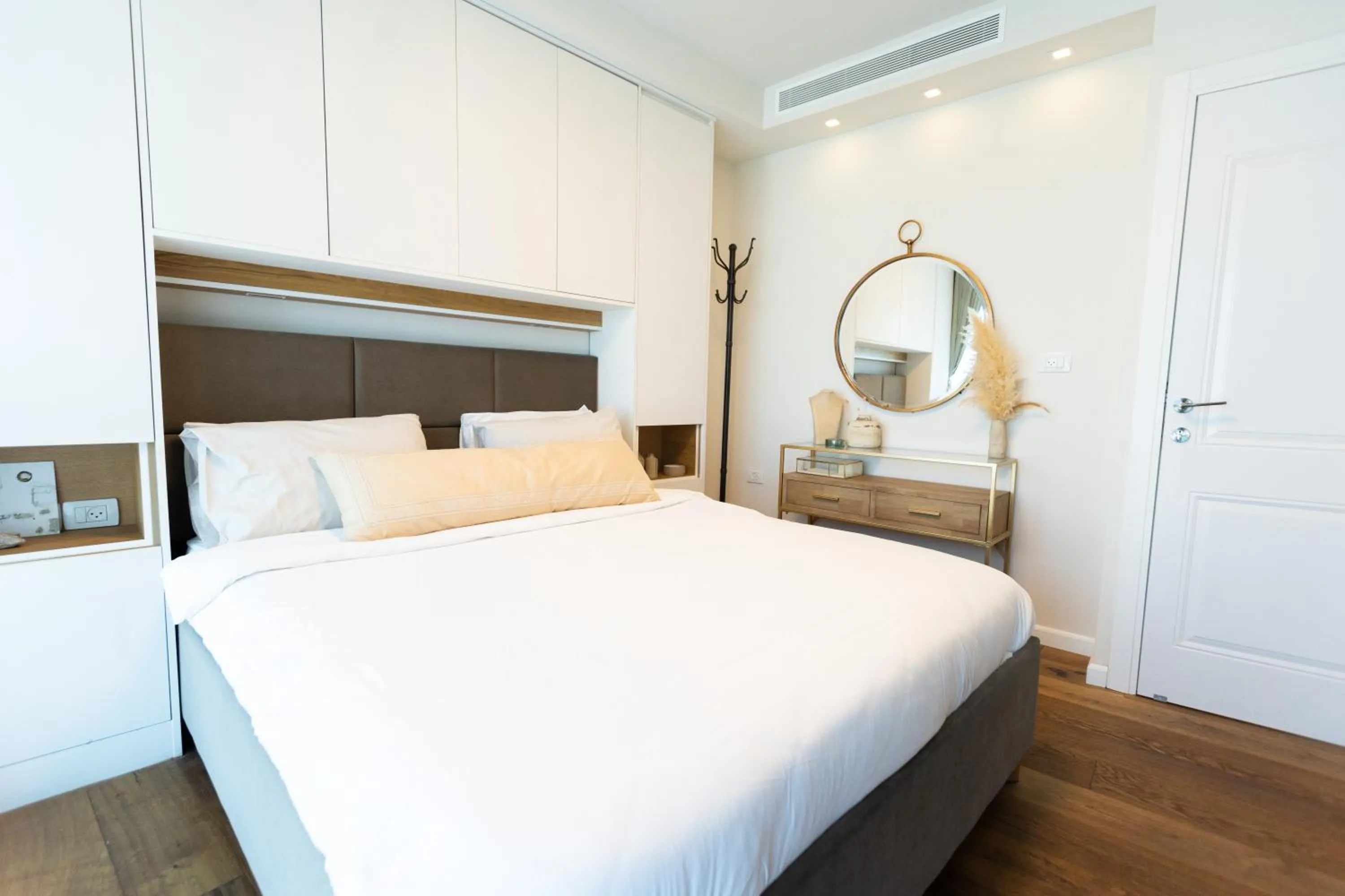 Bed in neot golf kz place