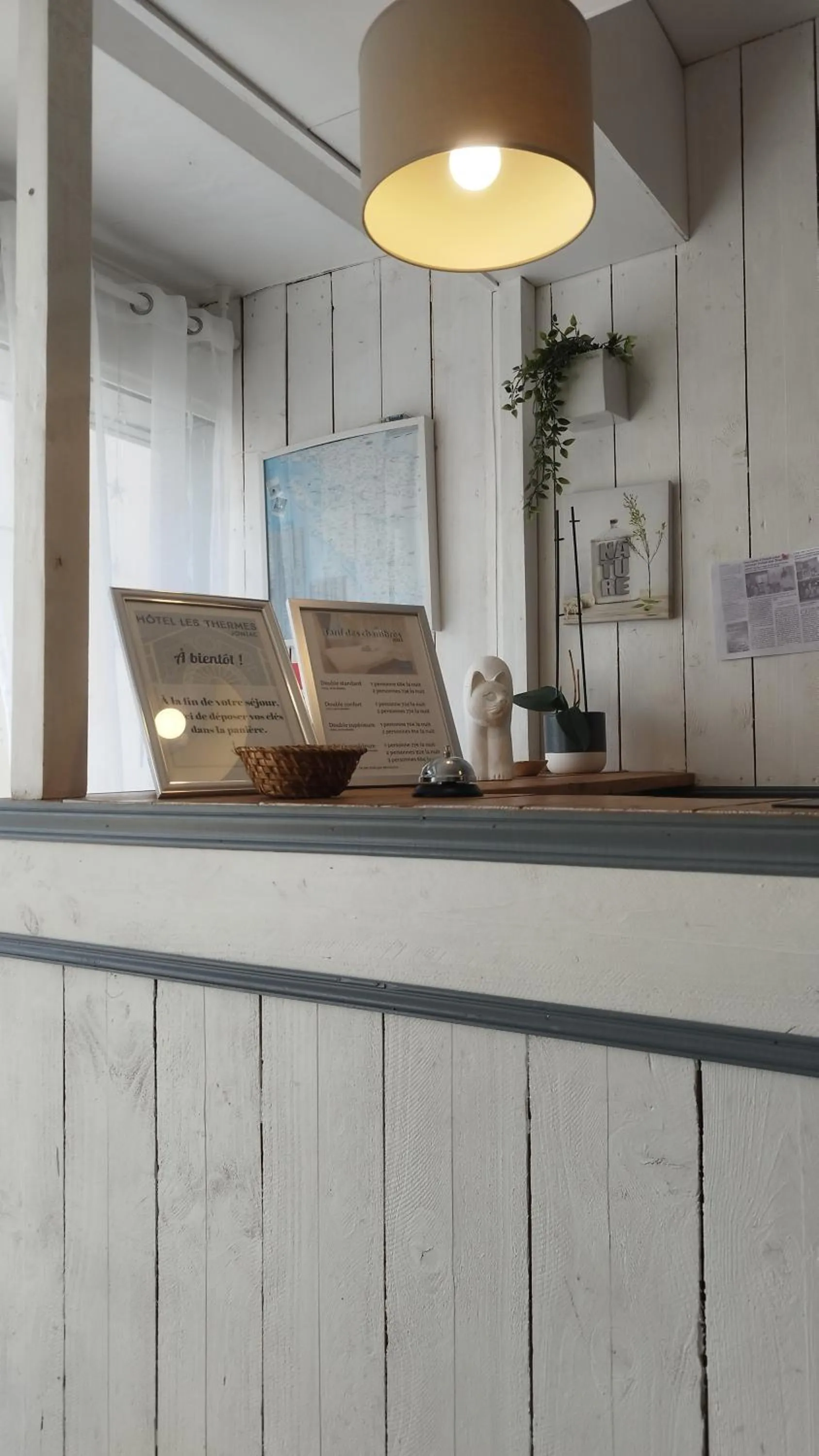 Lobby or reception in Hôtel Les Thermes