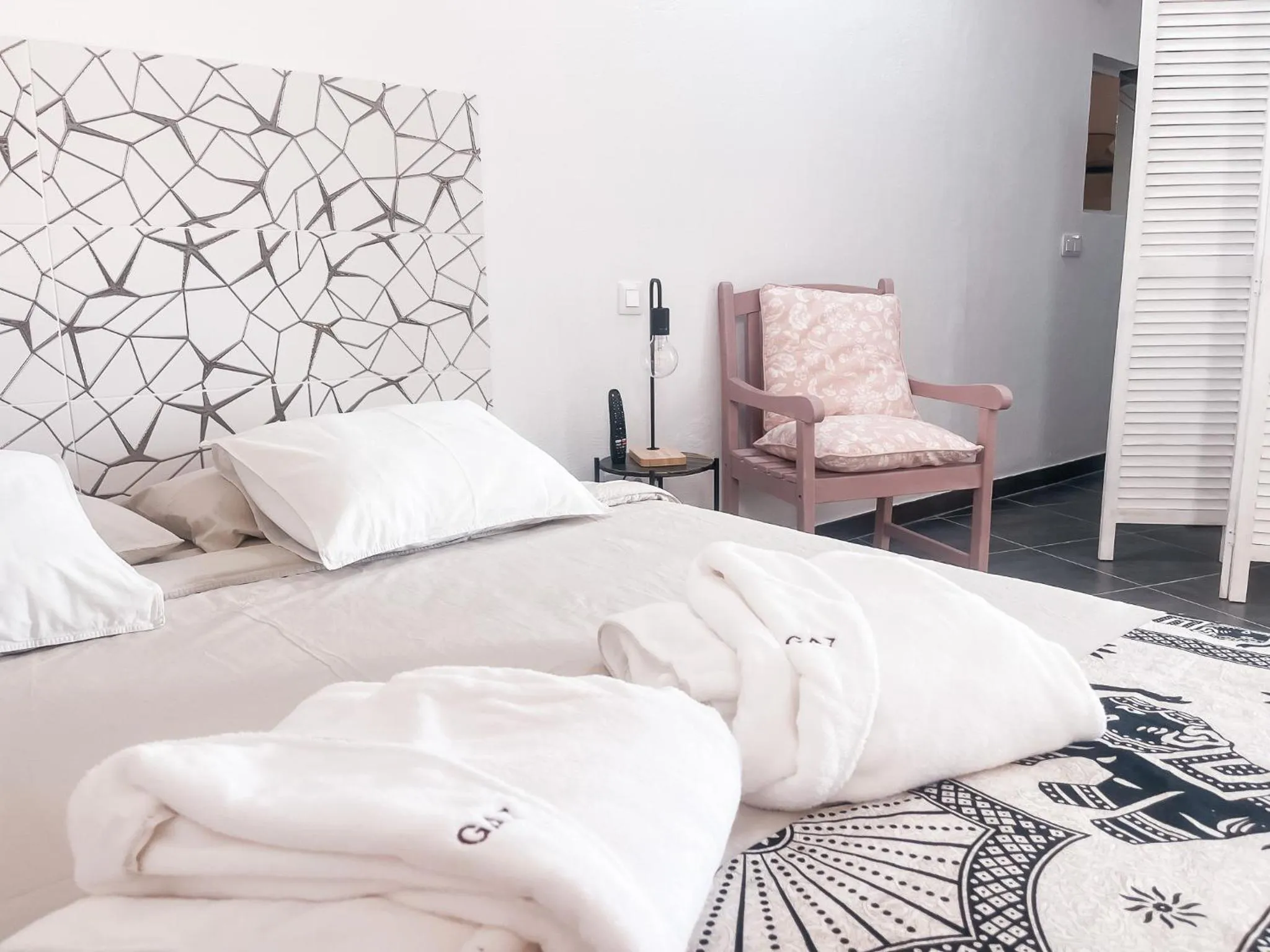 Bed in HOTELITO RURAL GA7COLORES only adult