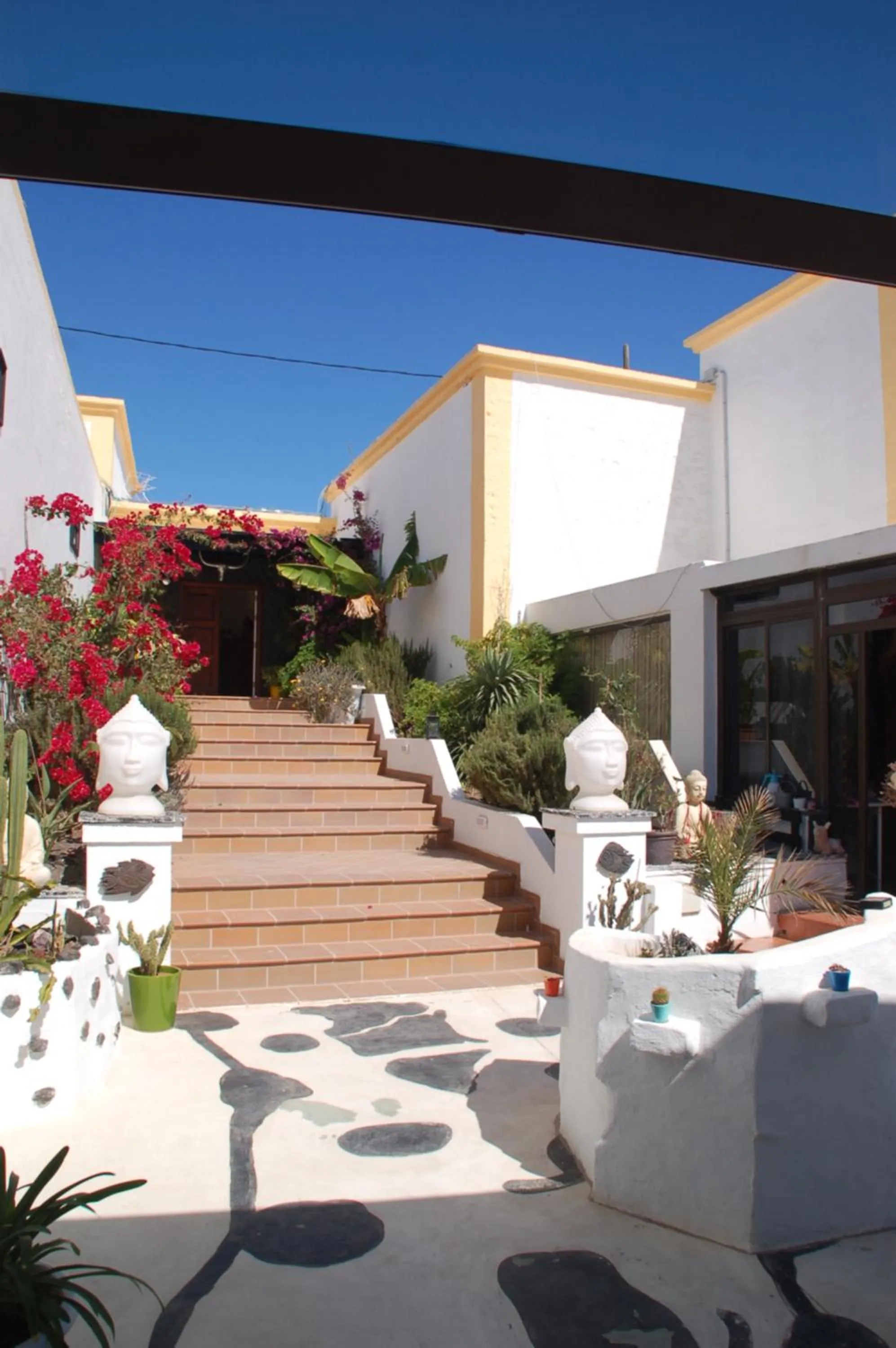 Property building in HOTELITO RURAL GA7COLORES only adult