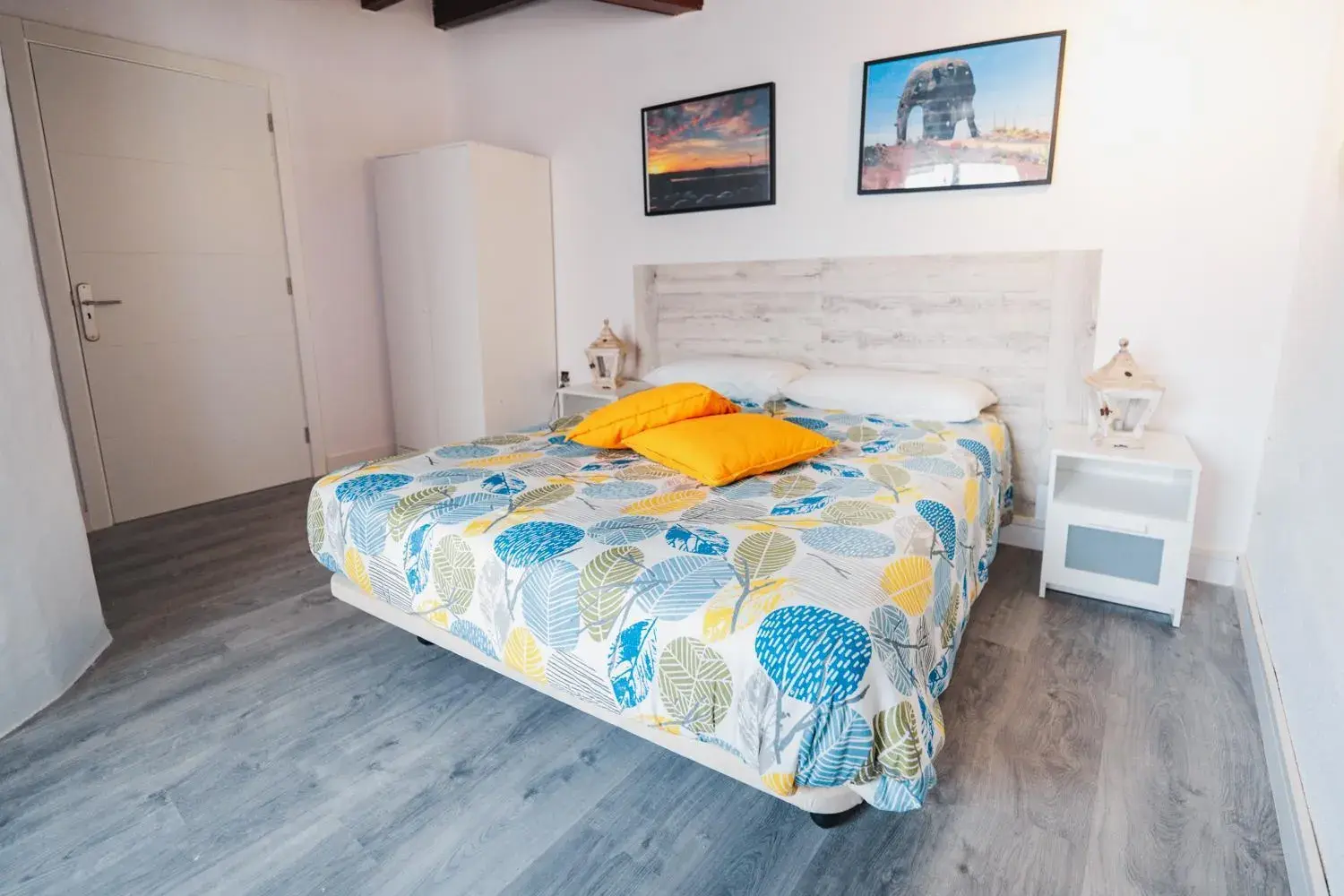 Double Room in CASA RURAL GA7COLORES only adult Double Room in CASA RURAL GA7COLORES only adult