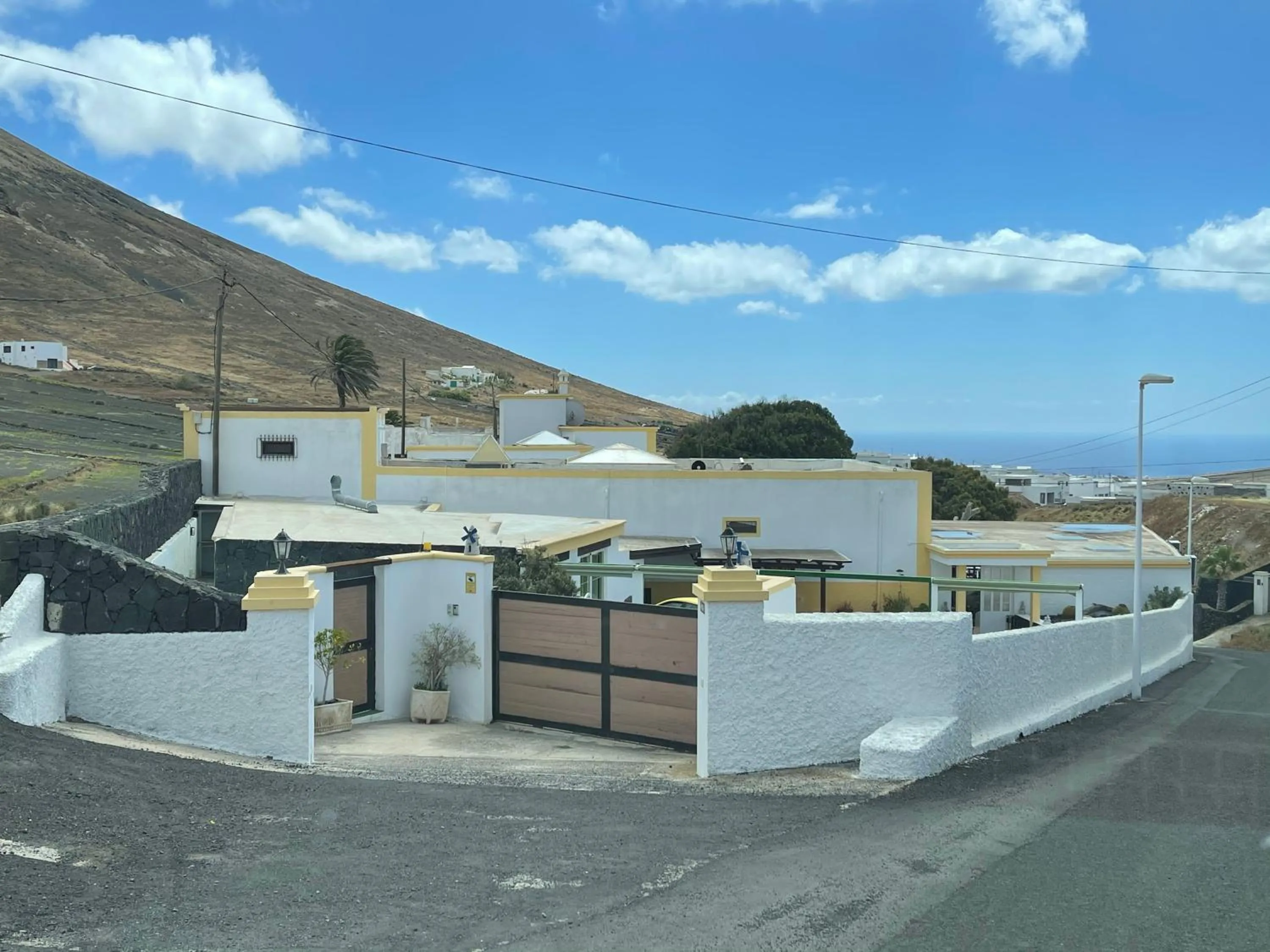 Facade/entrance in HOTELITO RURAL GA7COLORES only adult