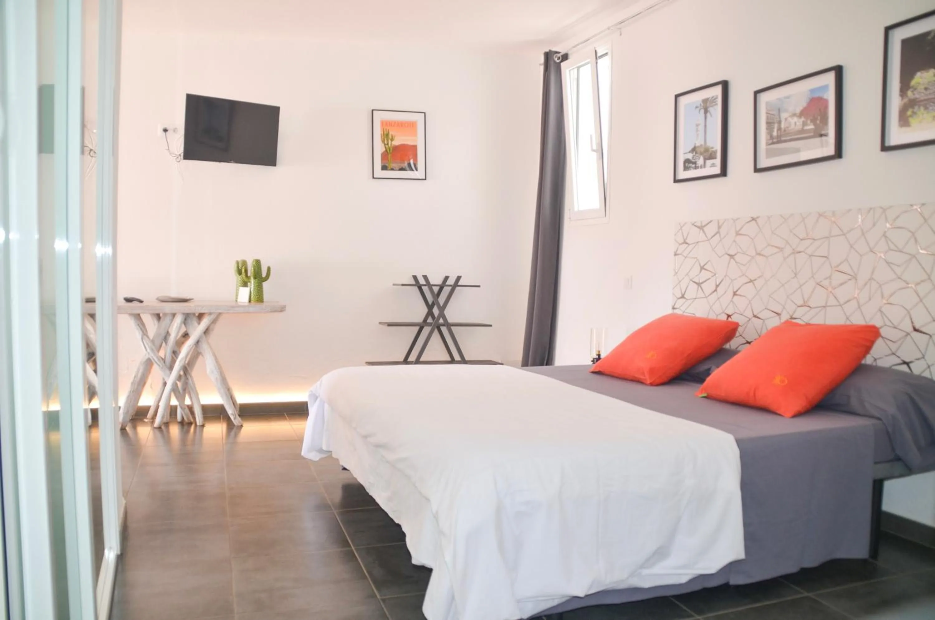 Bed in HOTELITO RURAL GA7COLORES only adult