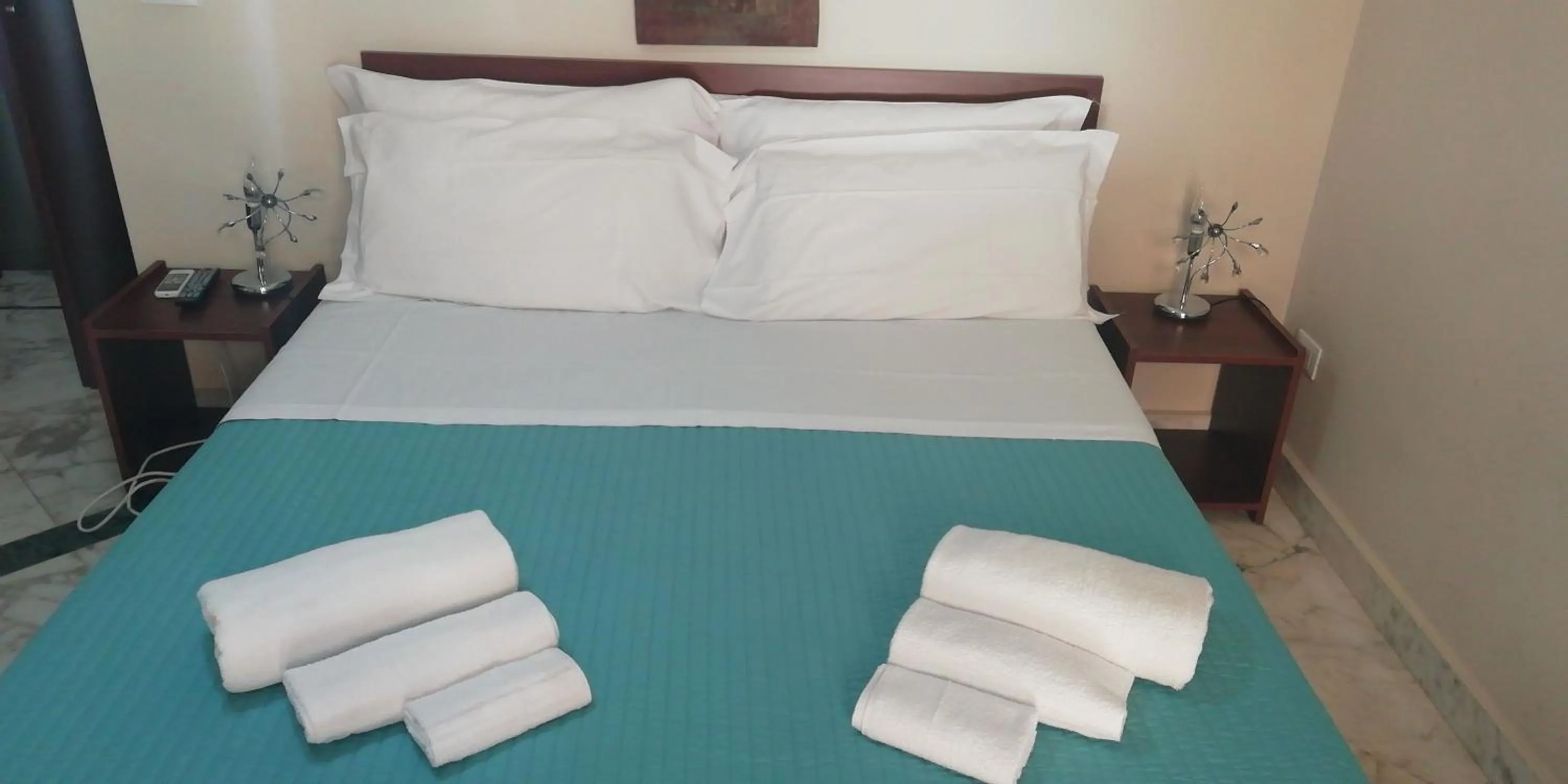 Bed in B&B Le Vie D'Arte