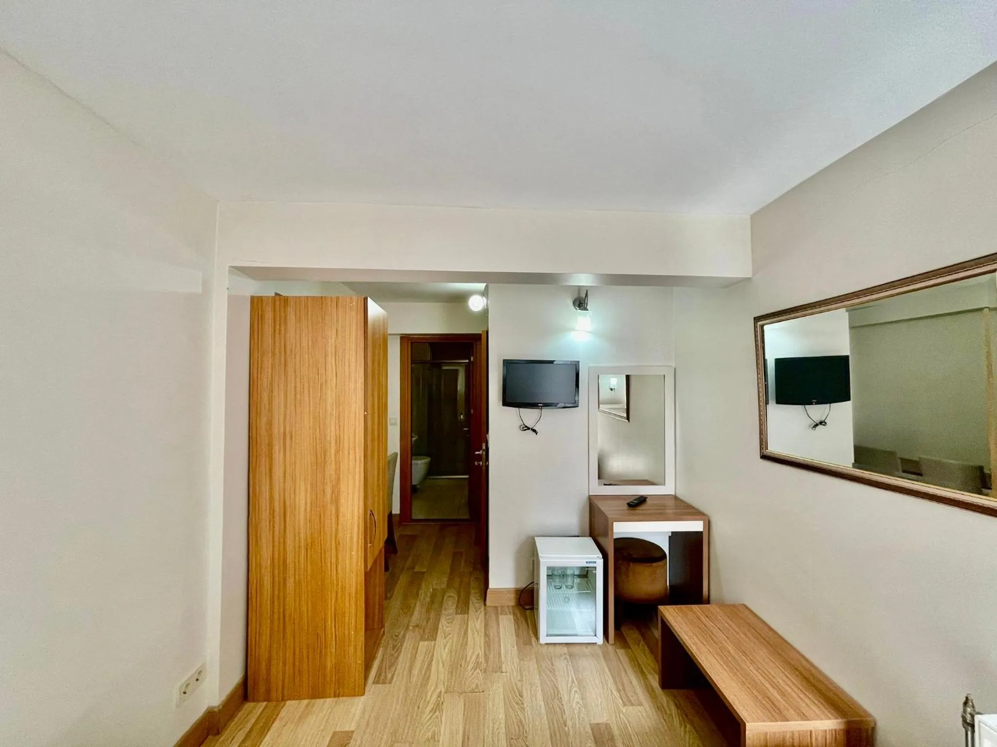 TV and multimedia in Timeks Hotel Sultanahmet