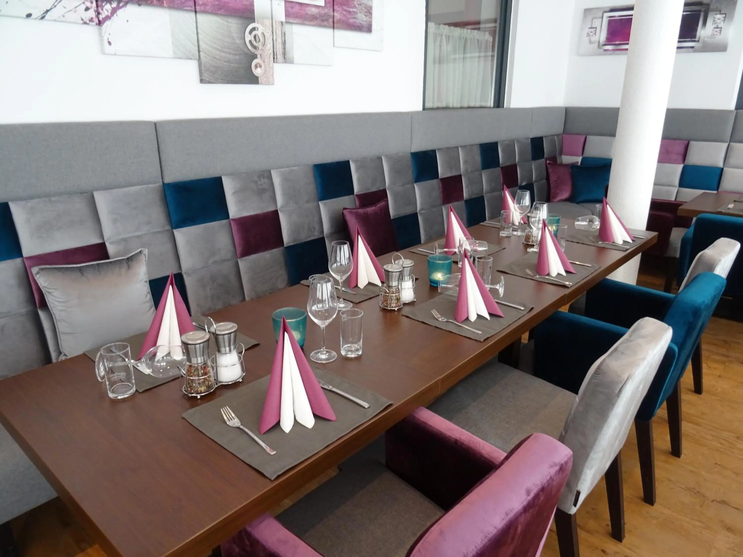 Restaurant/places to eat in Hotel Restaurant Rosengarten