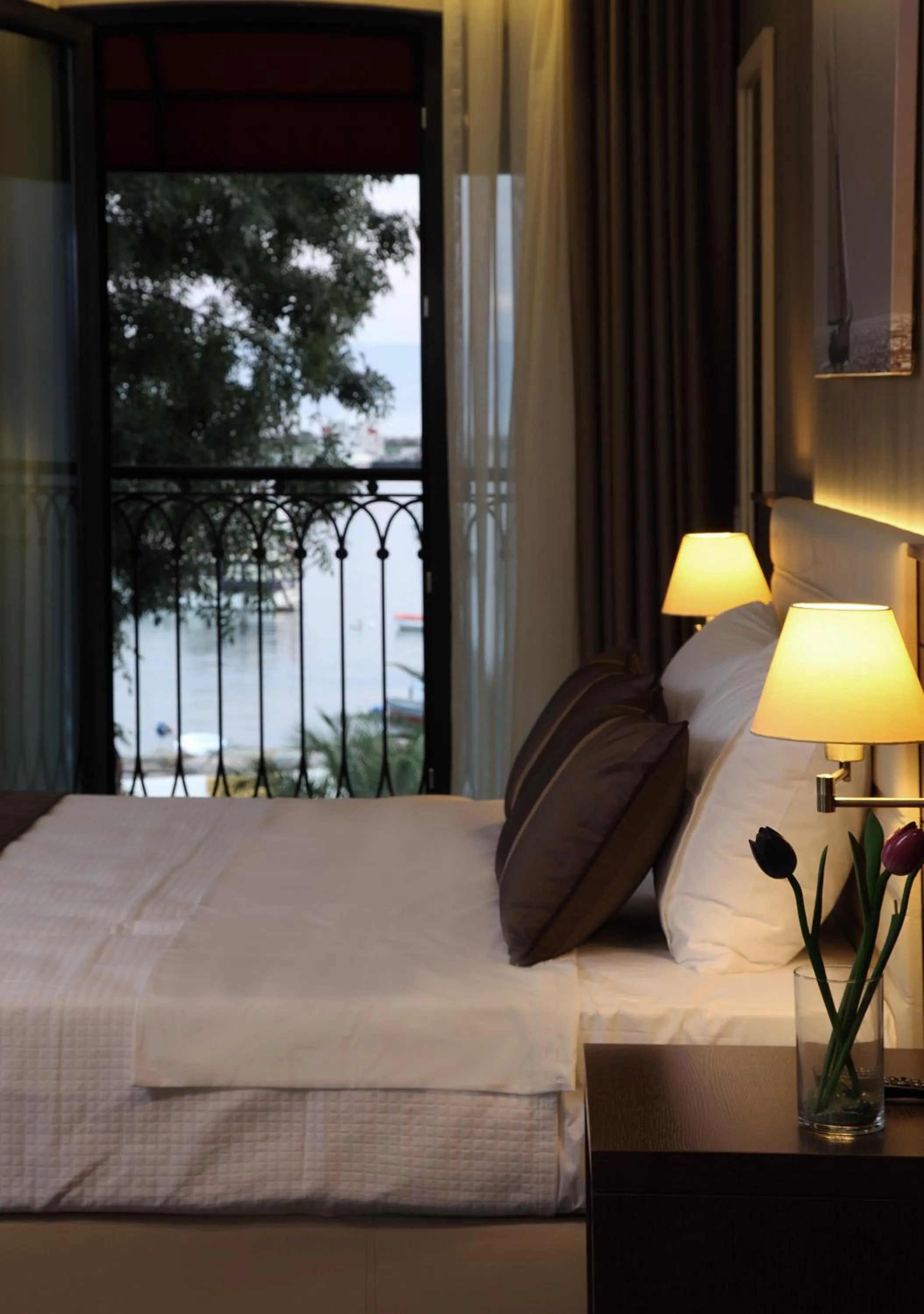 Bed in Tuzla Town Hotel