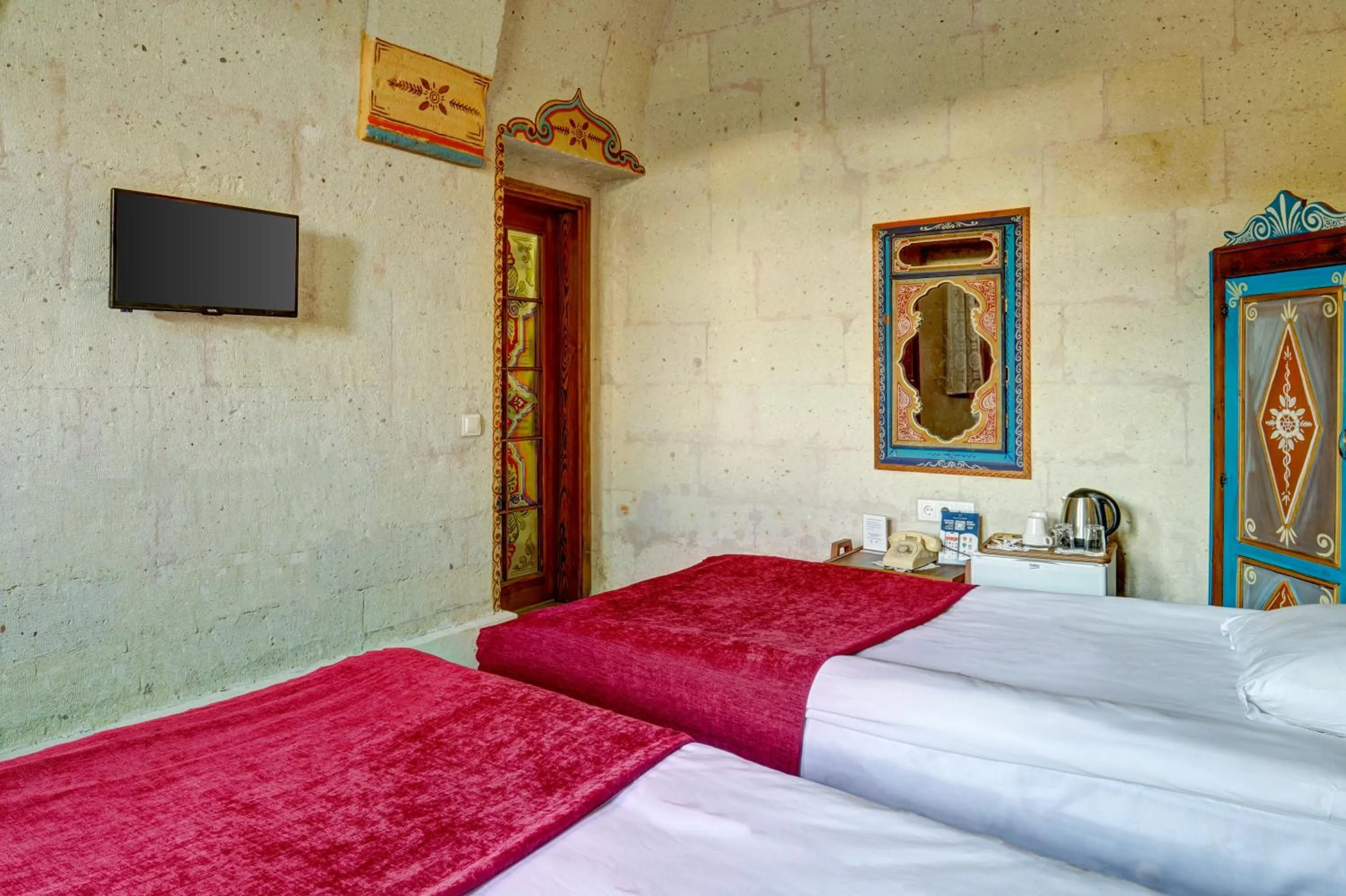 Bed in Nova Cave Hotel